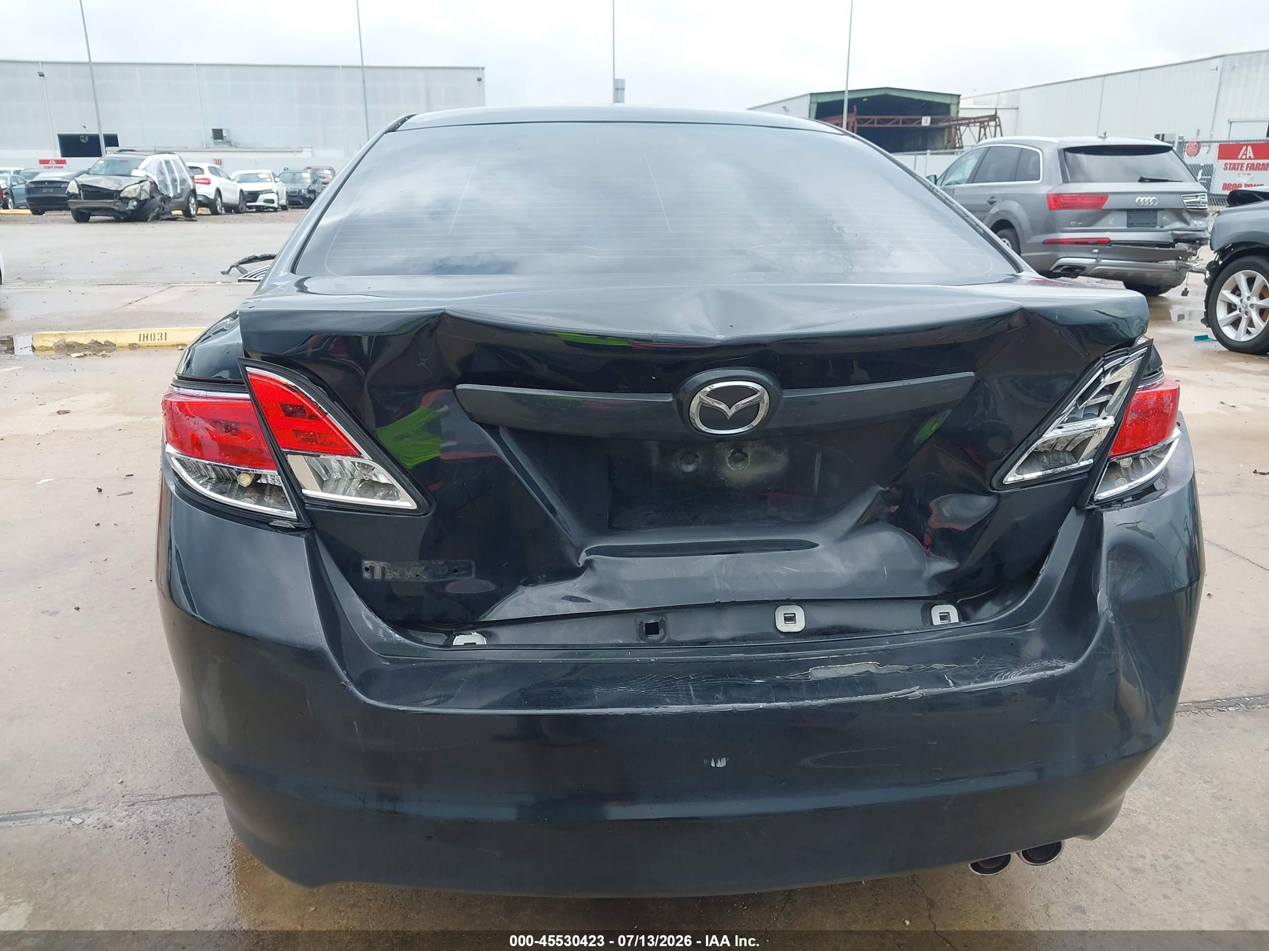 2011 Mazda Mazda6 I Touring Black vin: 1YVHZ8CH3B5M15886