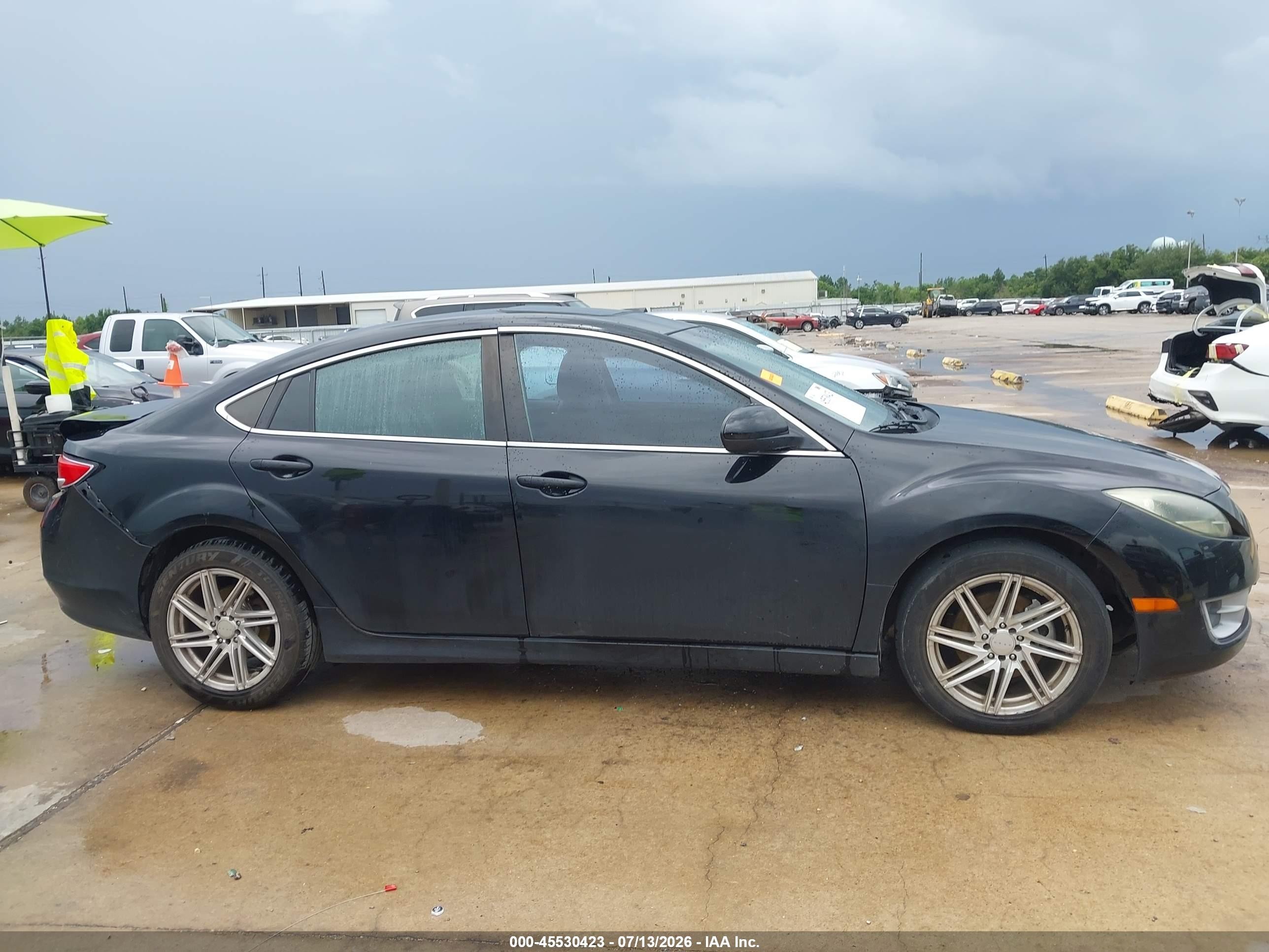 2011 Mazda Mazda6 I Touring Black vin: 1YVHZ8CH3B5M15886