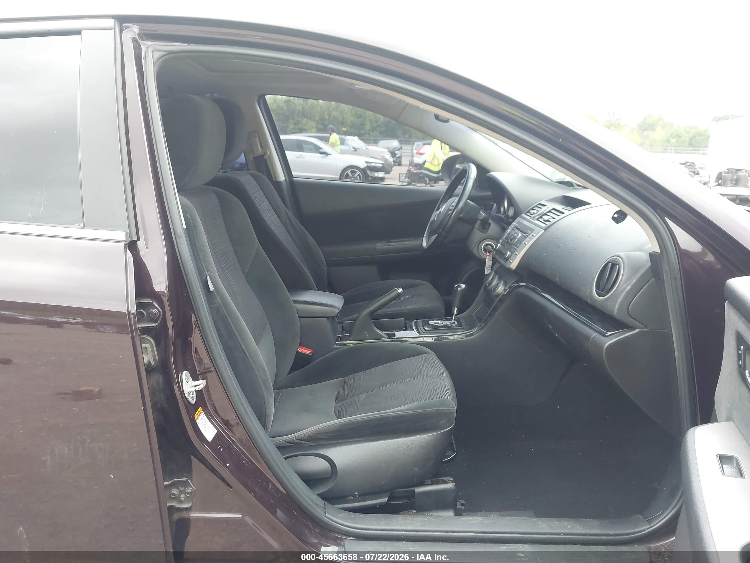 2010 Mazda Mazda6 I Touring Plus Burgundy vin: 1YVHZ8CH4A5M16995