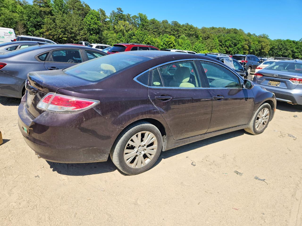 2010 Mazda 6 I Burgundy vin: 1YVHZ8CH4A5M37295