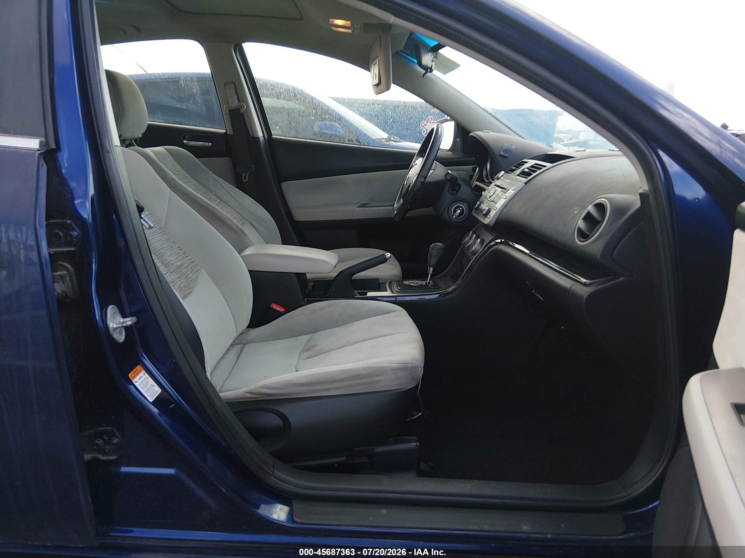2010 Mazda Mazda6 I Touring Plus Blue vin: 1YVHZ8CH4A5M45333