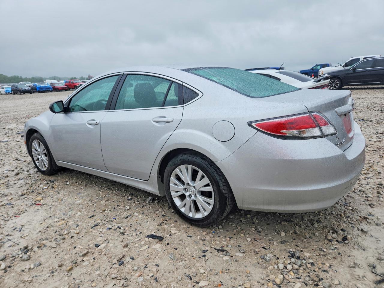 2010 Mazda 6 I Серебряный vin: 1YVHZ8CH4A5M55117