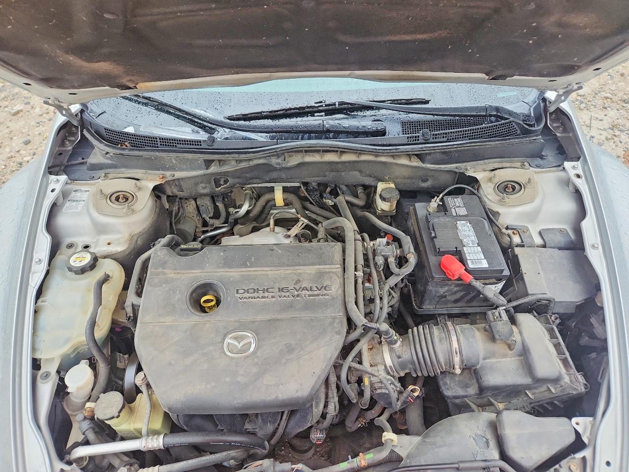 2010 Mazda 6 I Серебряный vin: 1YVHZ8CH4A5M55117