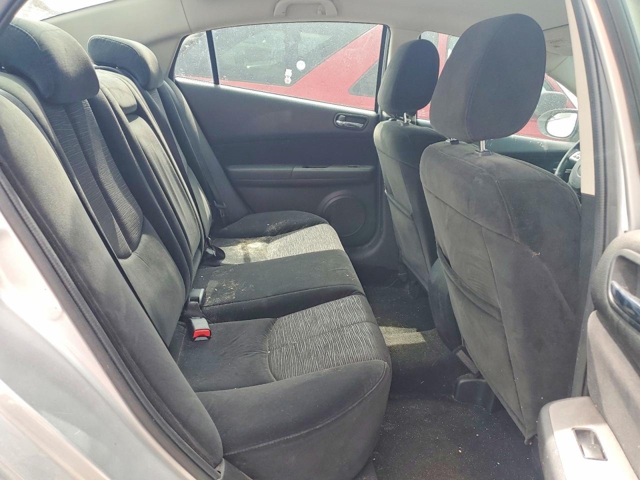 2010 Mazda 6 I Серебряный vin: 1YVHZ8CH4A5M55117