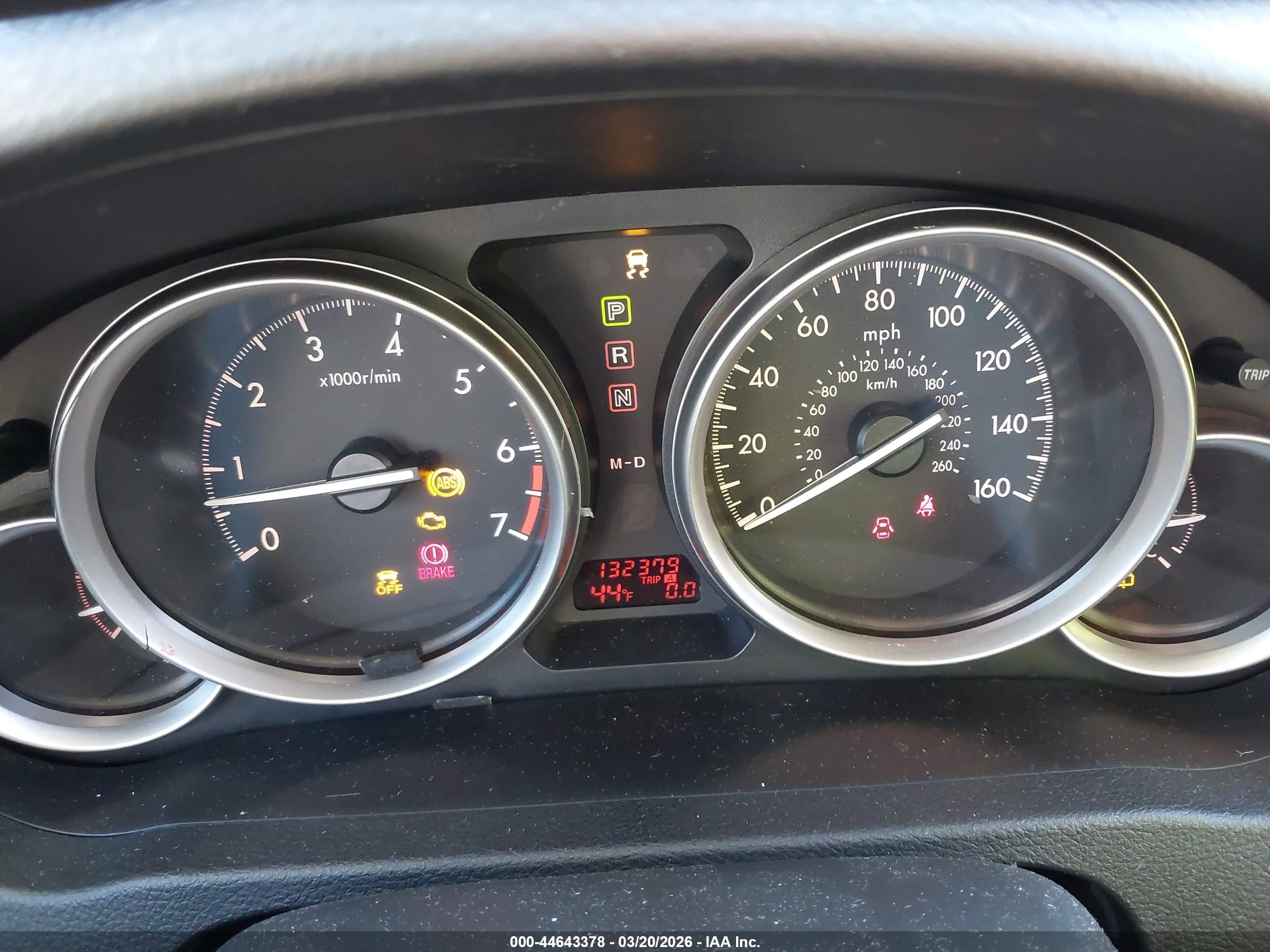 2011 Mazda Mazda6 I Touring Red vin: 1YVHZ8CH4B5M05237