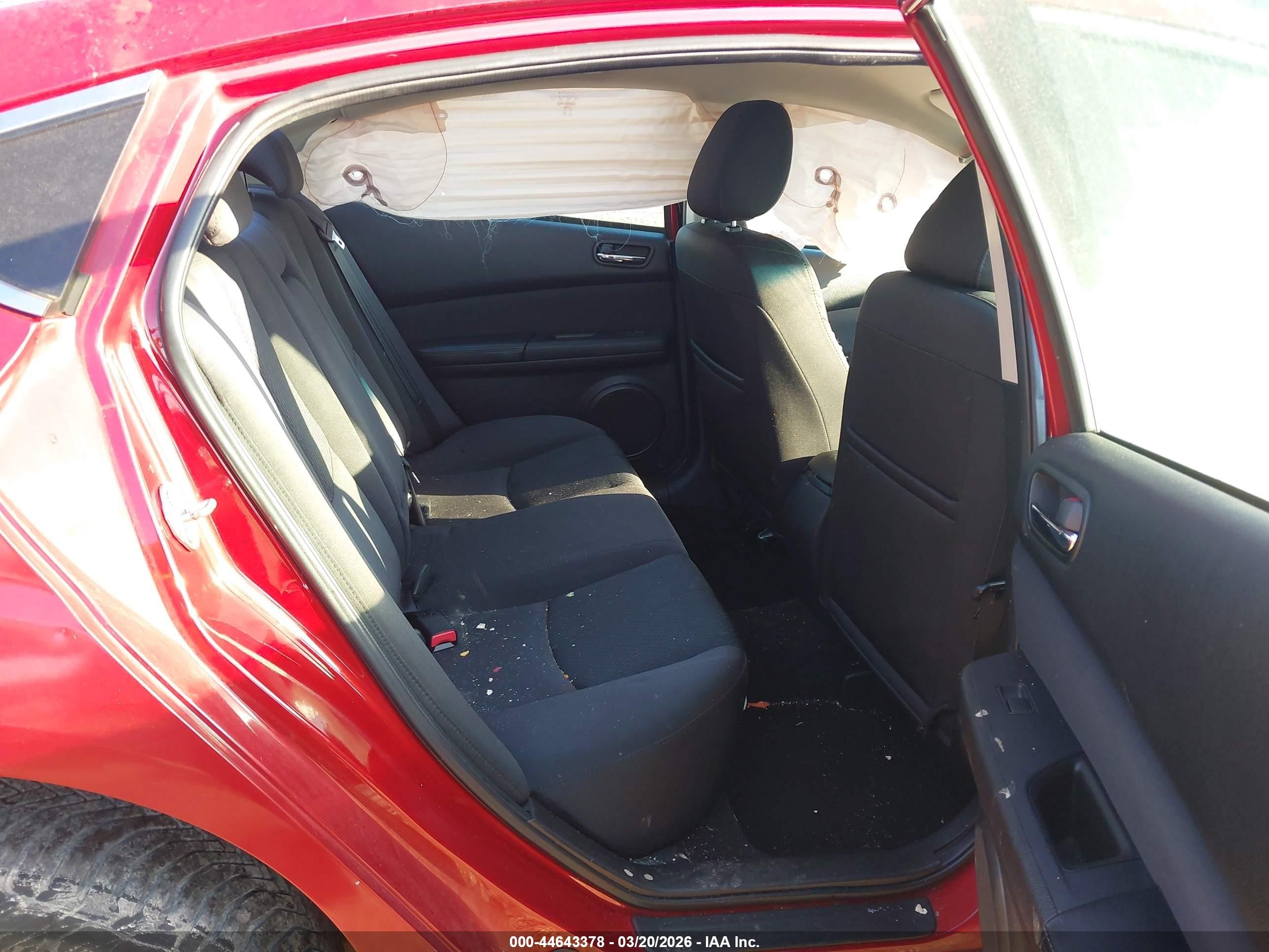 2011 Mazda Mazda6 I Touring Red vin: 1YVHZ8CH4B5M05237