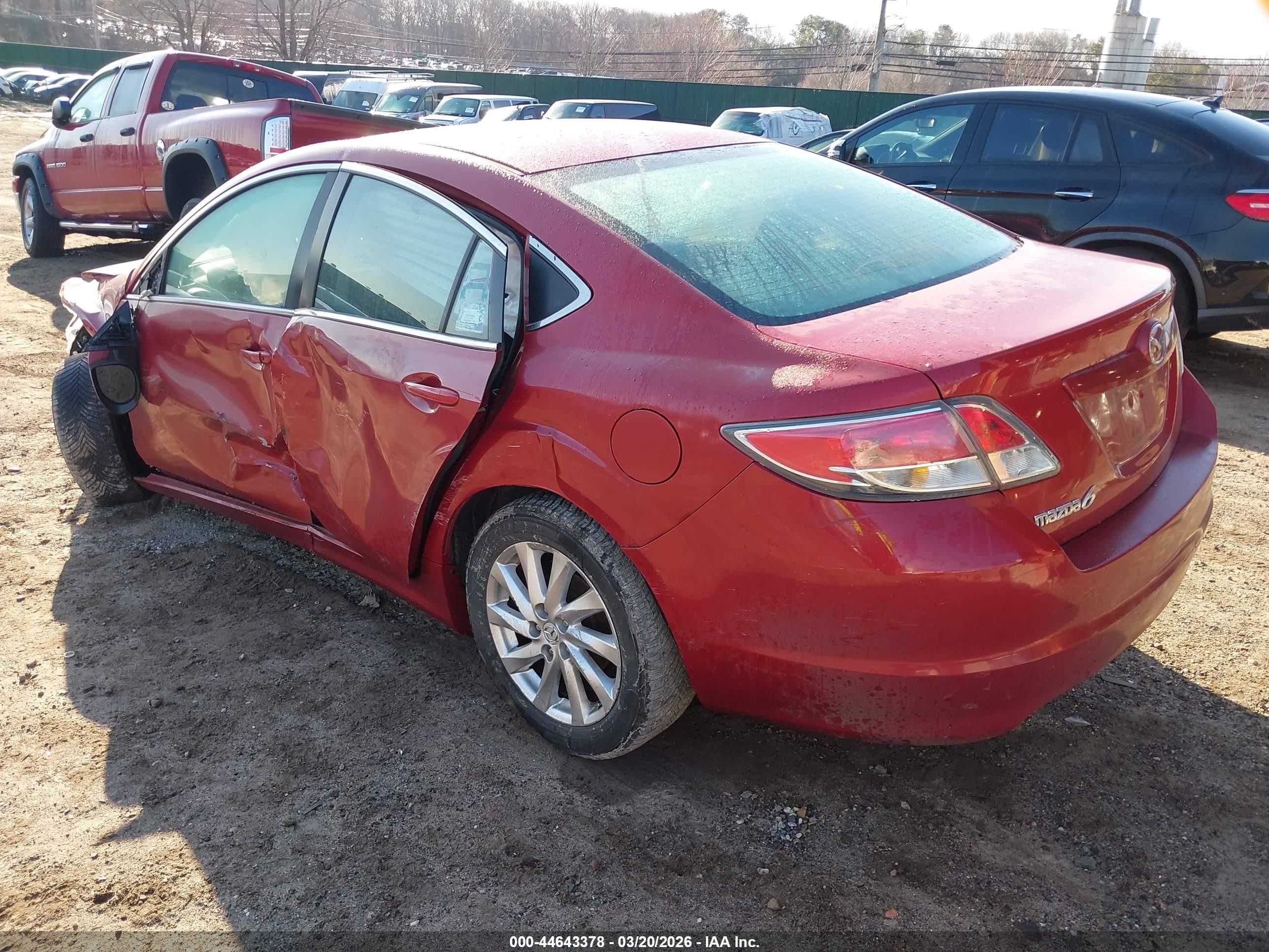 2011 Mazda Mazda6 I Touring Red vin: 1YVHZ8CH4B5M05237