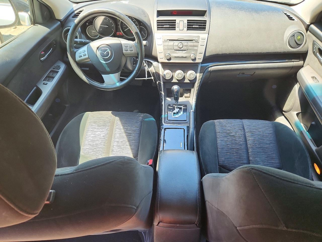 2010 Mazda 6 I Серебряный vin: 1YVHZ8CH5A5M29450