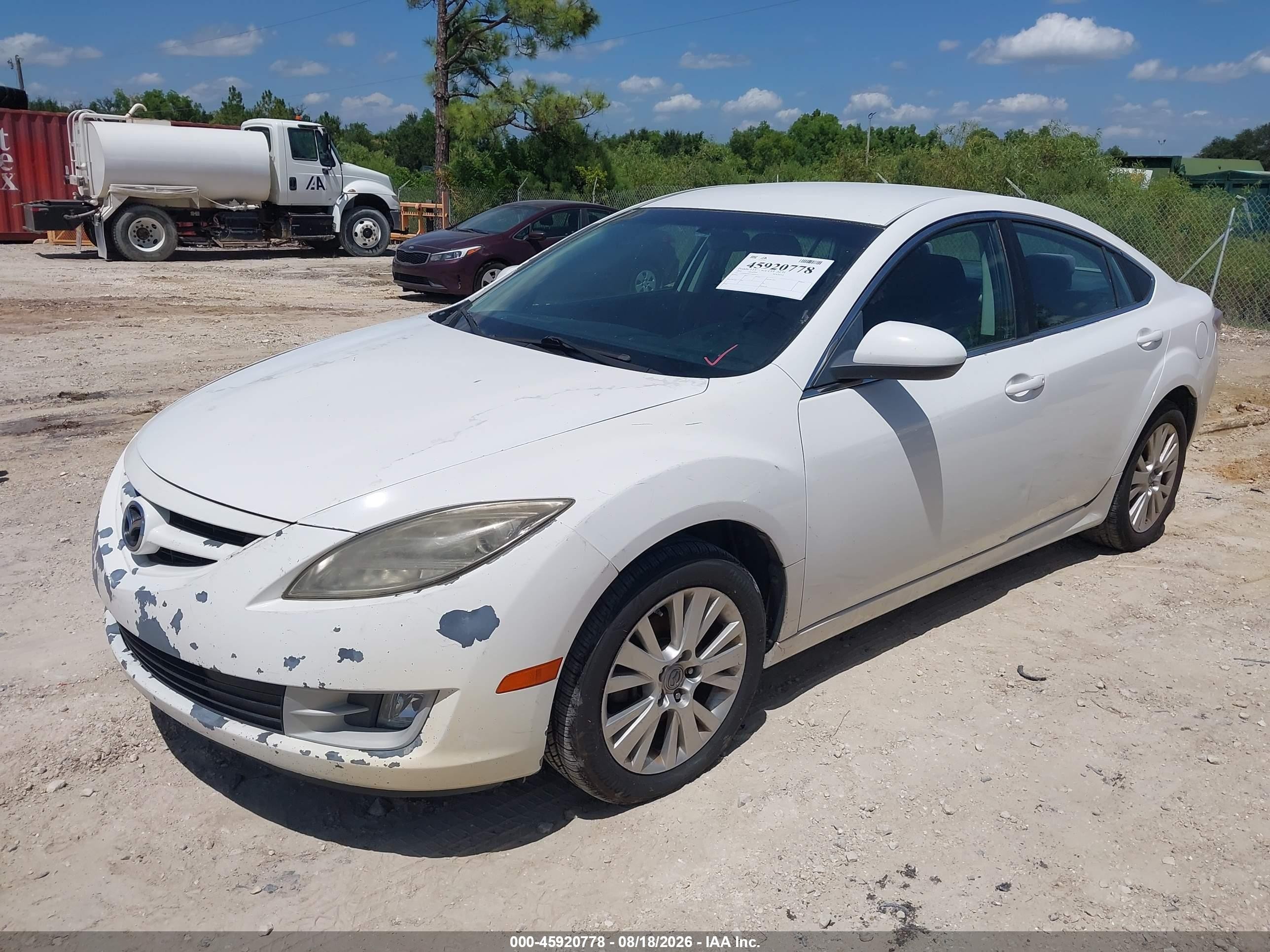 2010 Mazda Mazda6 I Touring White vin: 1YVHZ8CH5A5M41677