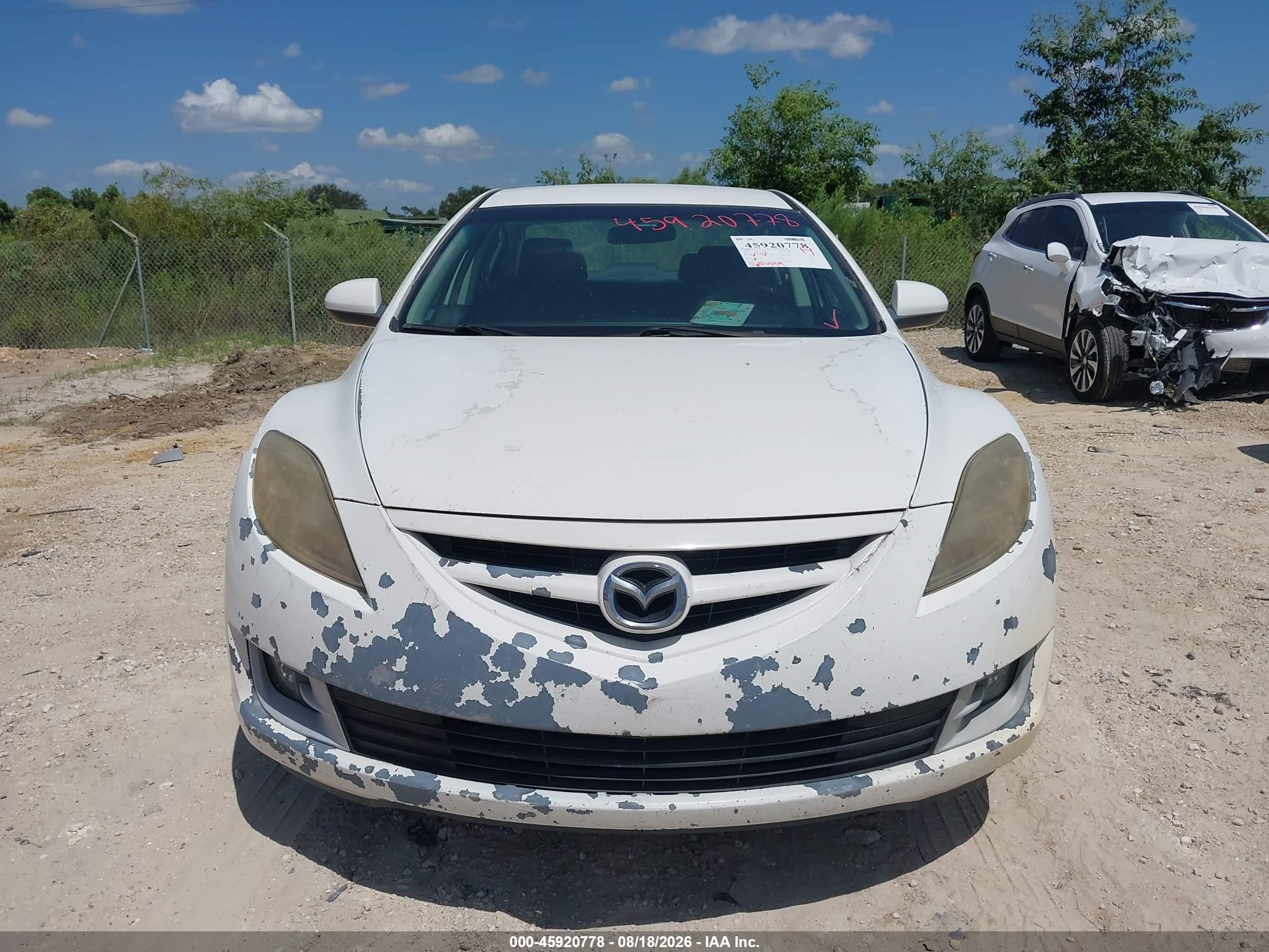 2010 Mazda Mazda6 I Touring White vin: 1YVHZ8CH5A5M41677