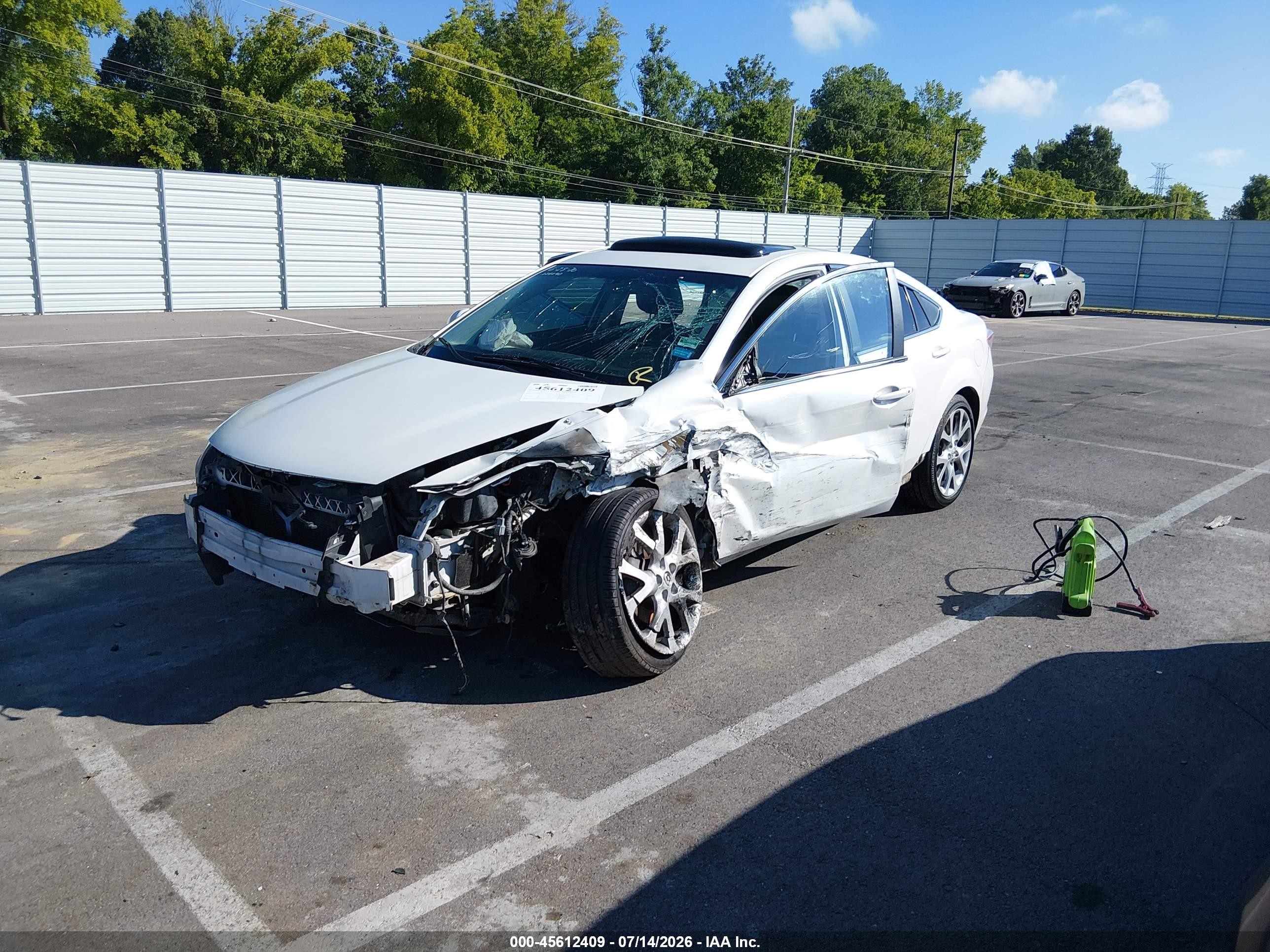 2013 Mazda Mazda6 I Grand Touring White vin: 1YVHZ8CH5D5M03516