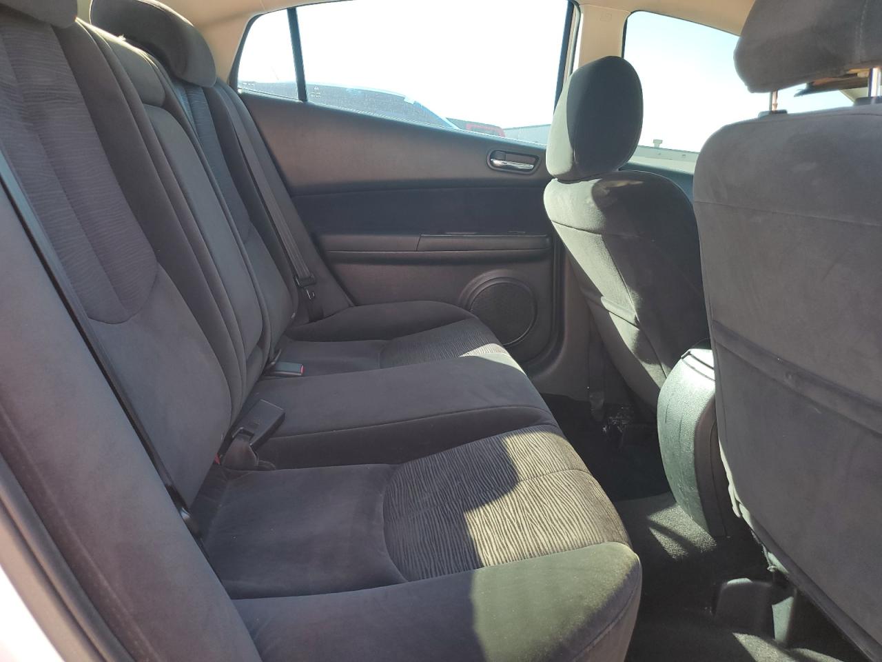 2010 Mazda 6 I White vin: 1YVHZ8CH6A5M48735
