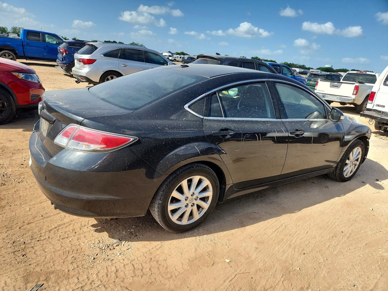 2012 Mazda 6 I Черный vin: 1YVHZ8CH7C5M31607