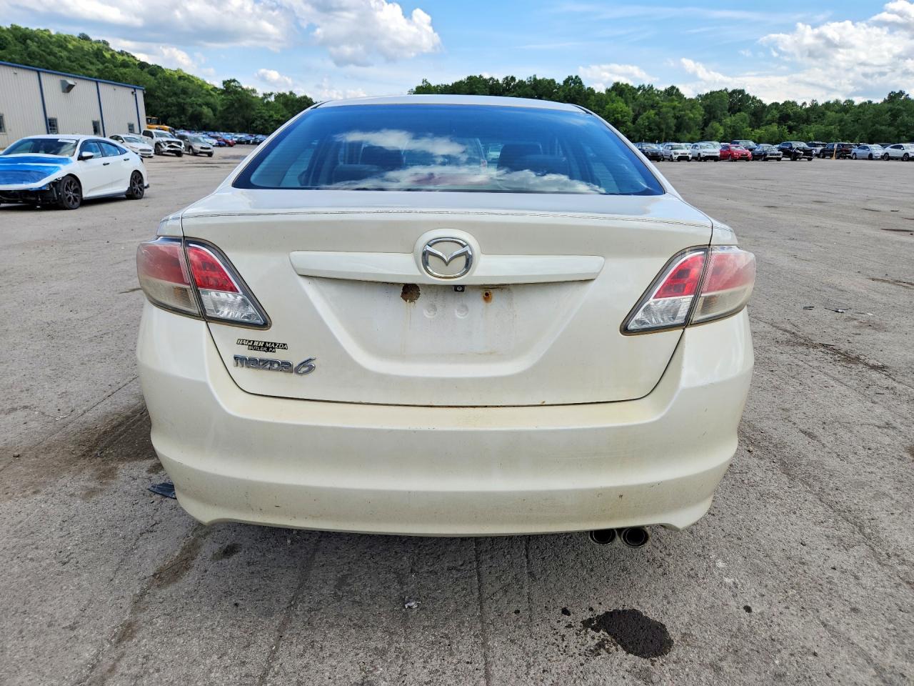 2011 Mazda 6 I White vin: 1YVHZ8CH8B5M07394