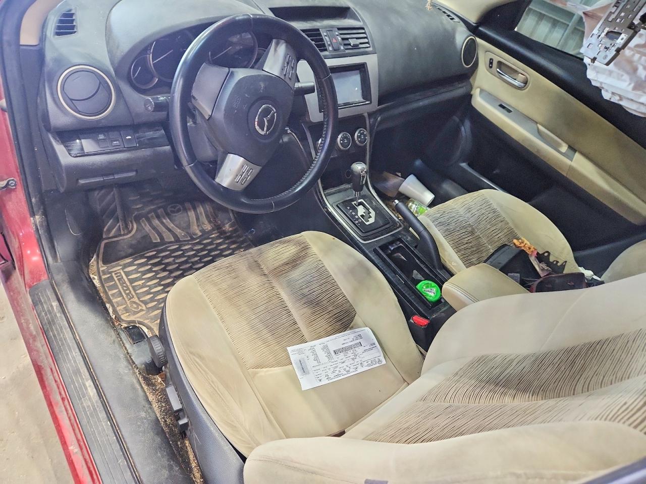 2010 Mazda 6 I Red vin: 1YVHZ8CH9A5M05345