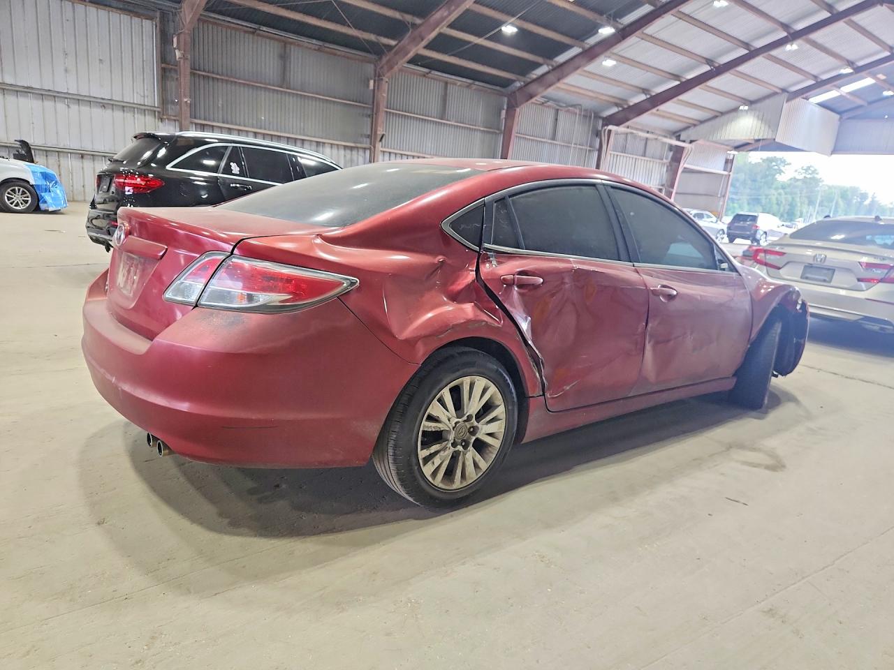 2010 Mazda 6 I Red vin: 1YVHZ8CH9A5M05345