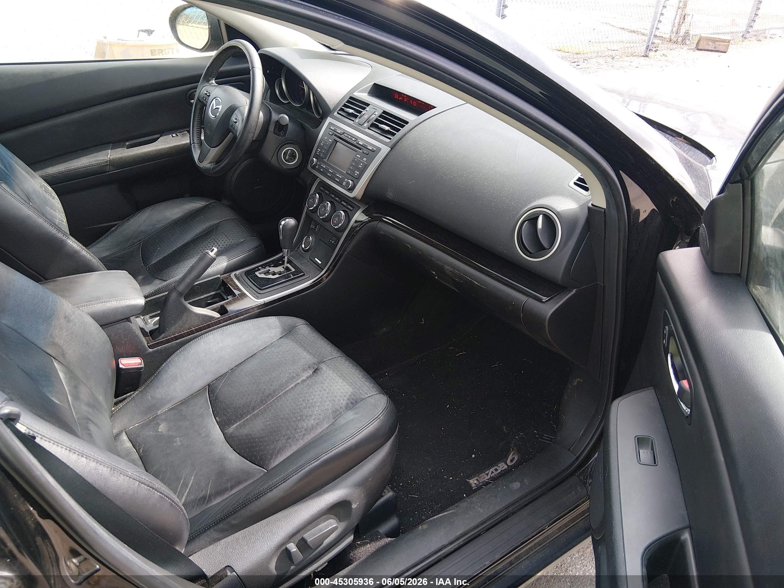 2011 Mazda Mazda6 I Grand Touring Black vin: 1YVHZ8CH9B5M05136