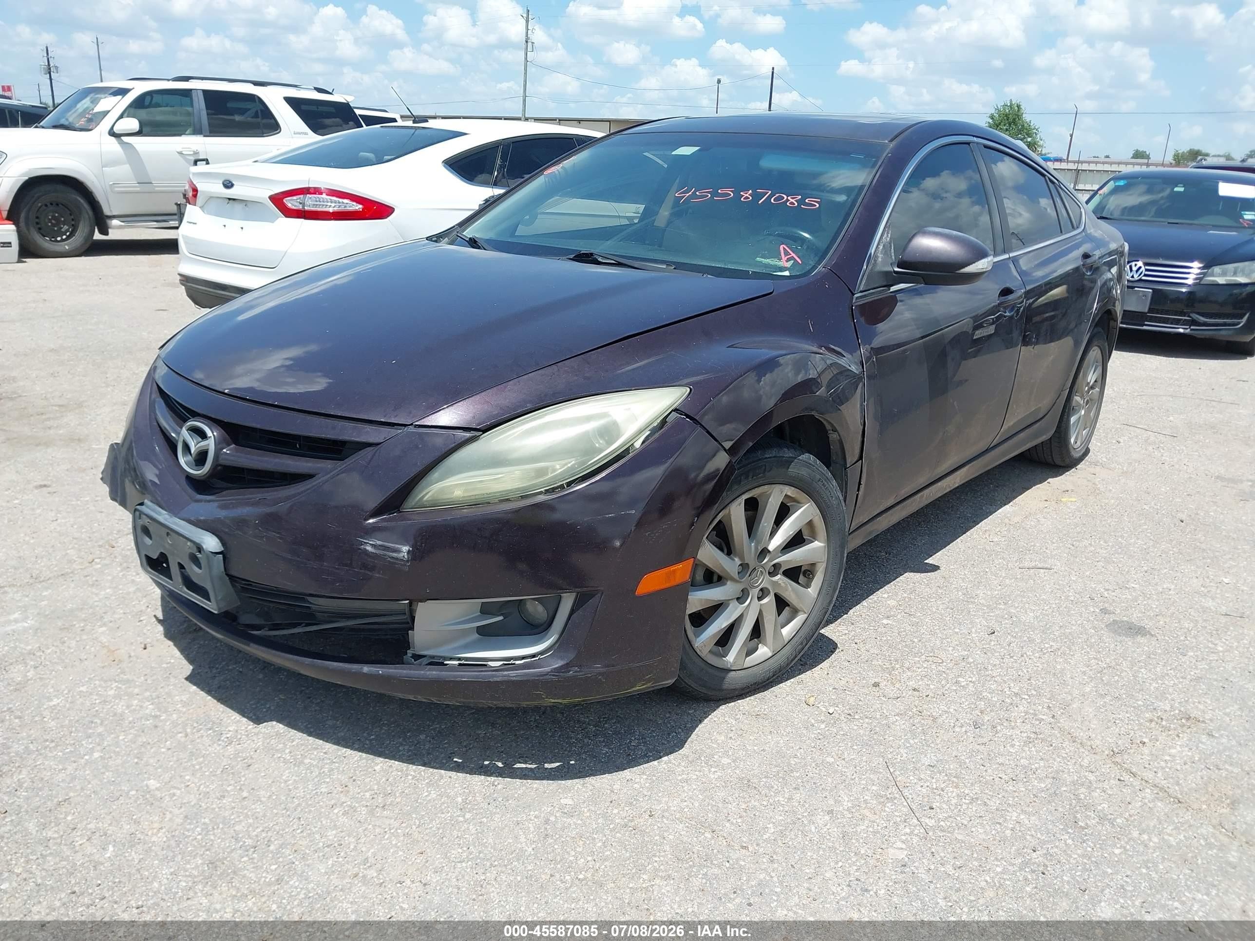 2011 Mazda Mazda6 I Touring Plus Maroon vin: 1YVHZ8CH9B5M07436