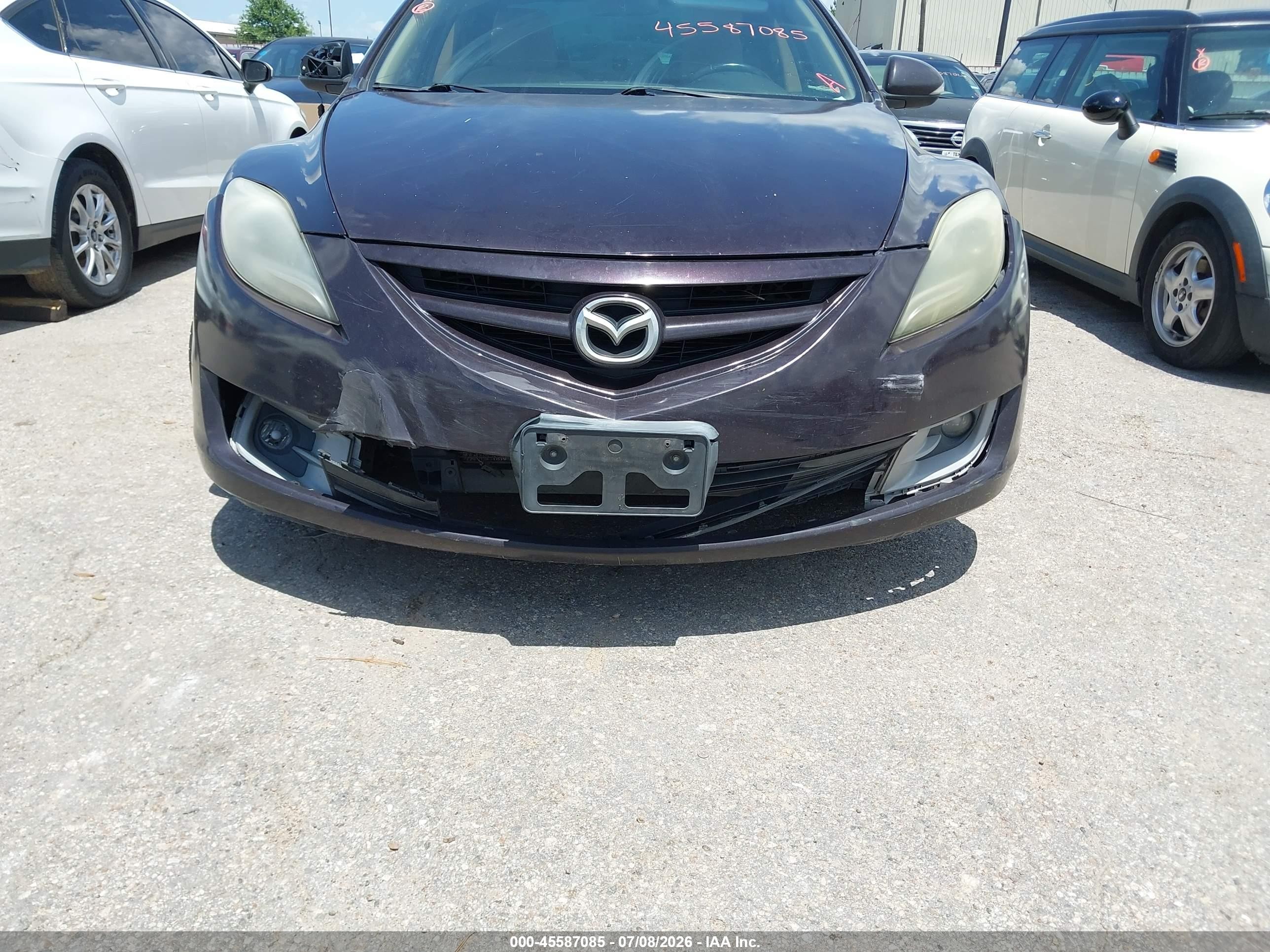 2011 Mazda Mazda6 I Touring Plus Maroon vin: 1YVHZ8CH9B5M07436