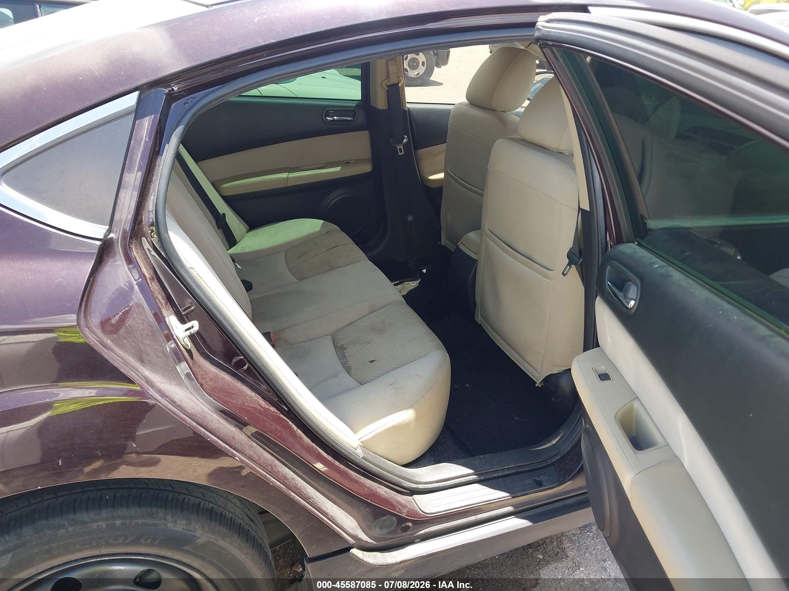 2011 Mazda Mazda6 I Touring Plus Maroon vin: 1YVHZ8CH9B5M07436