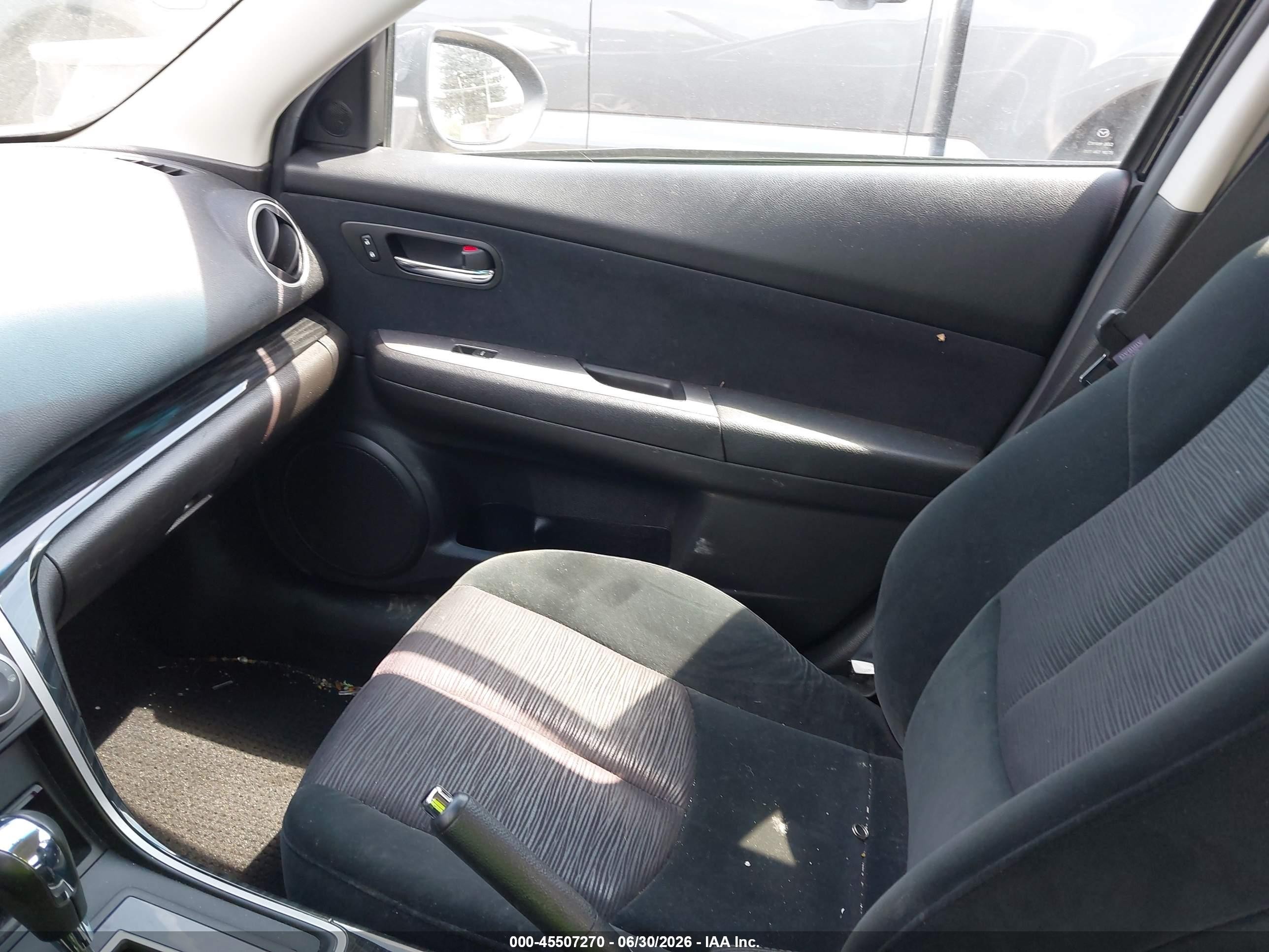 2010 Mazda Mazda6 I Touring Black vin: 1YVHZ8CHXA5M49970