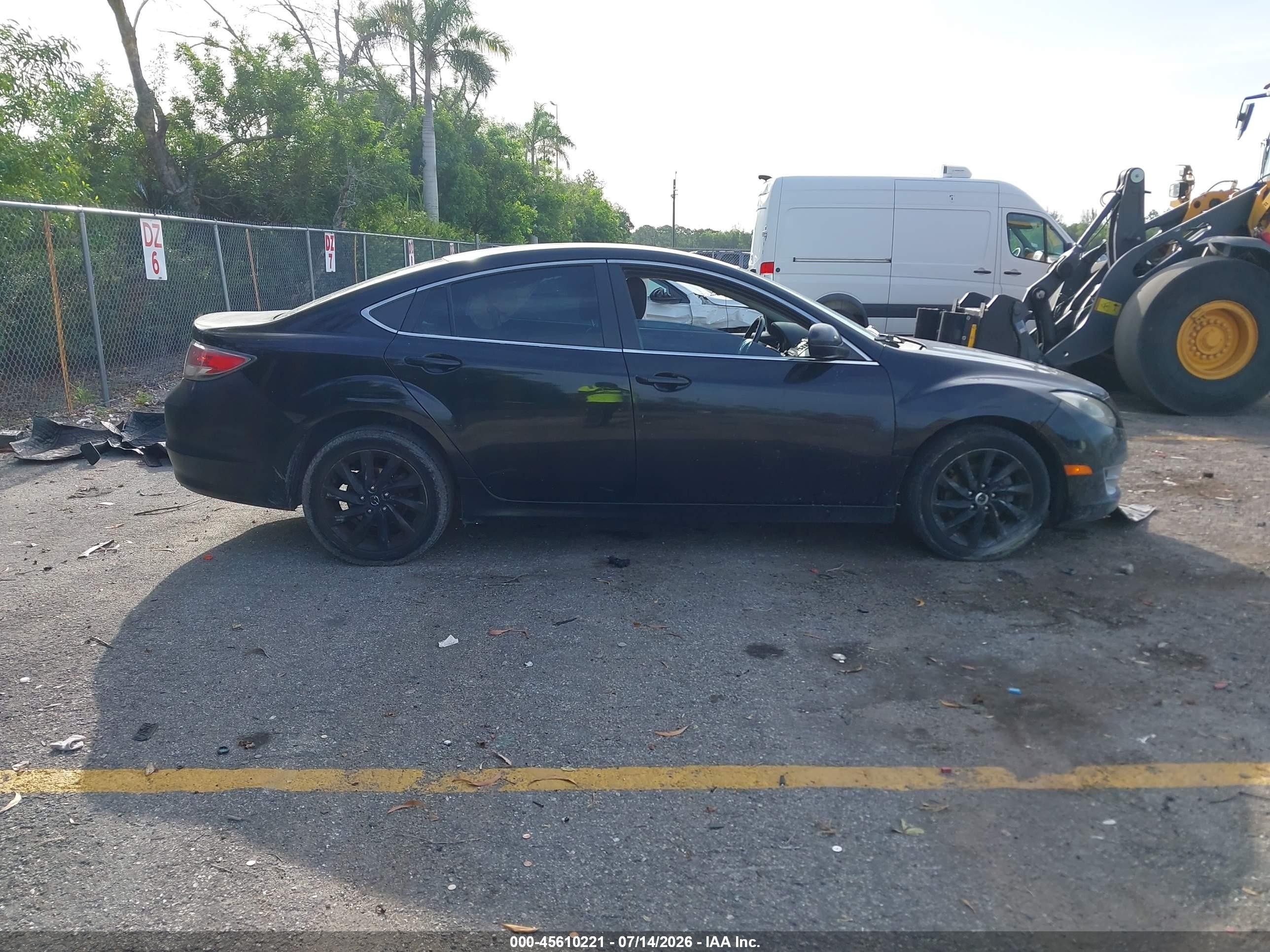 2011 Mazda Mazda6 I Touring Black vin: 1YVHZ8CHXB5M03623