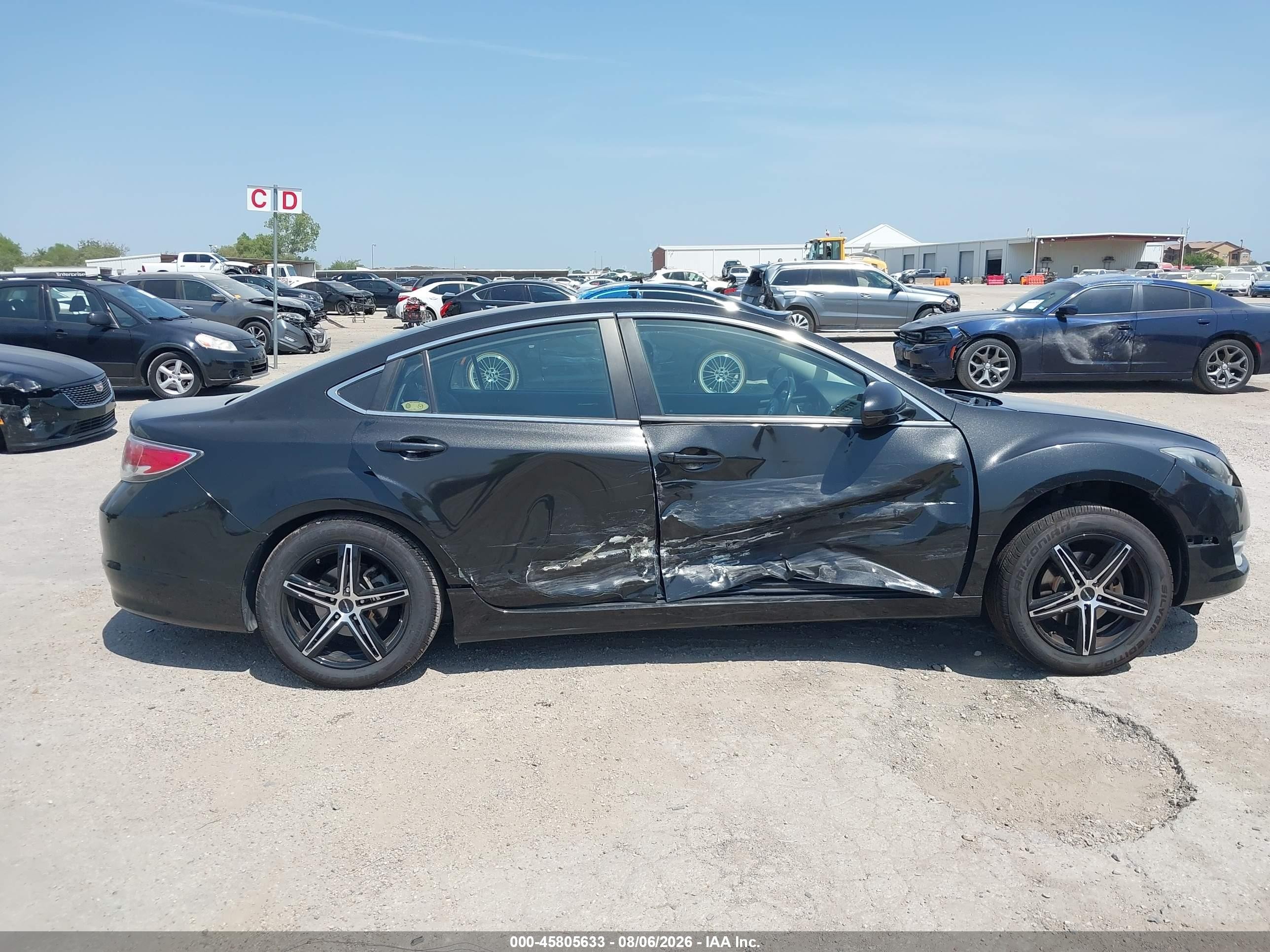 2013 Mazda Mazda6 I Touring Black vin: 1YVHZ8DH0D5M07309