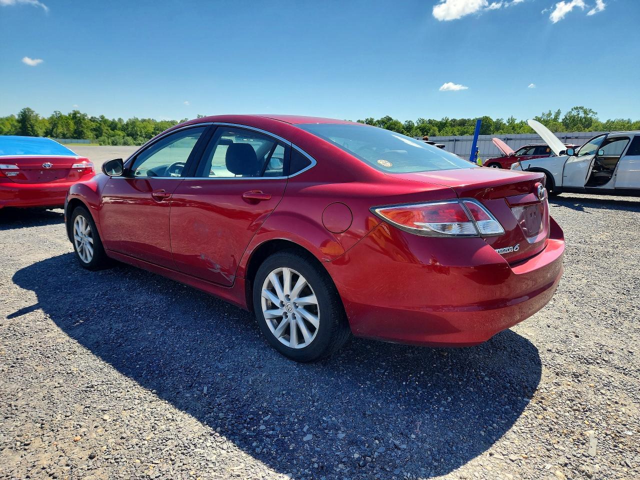 2012 Mazda 6 I Красный vin: 1YVHZ8DH1C5M43766