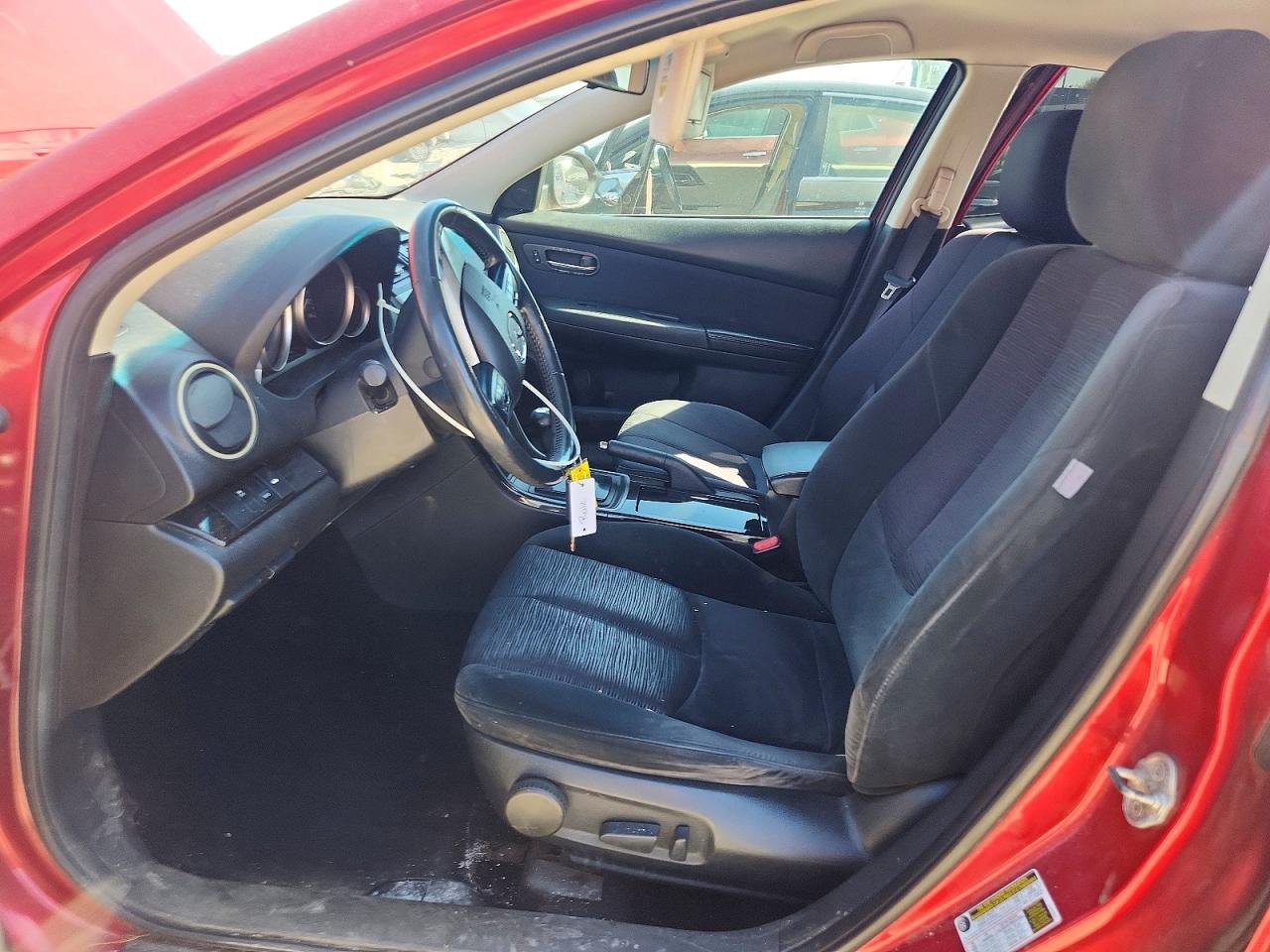 2013 Mazda 6 Touring Red vin: 1YVHZ8DH1D5M15354