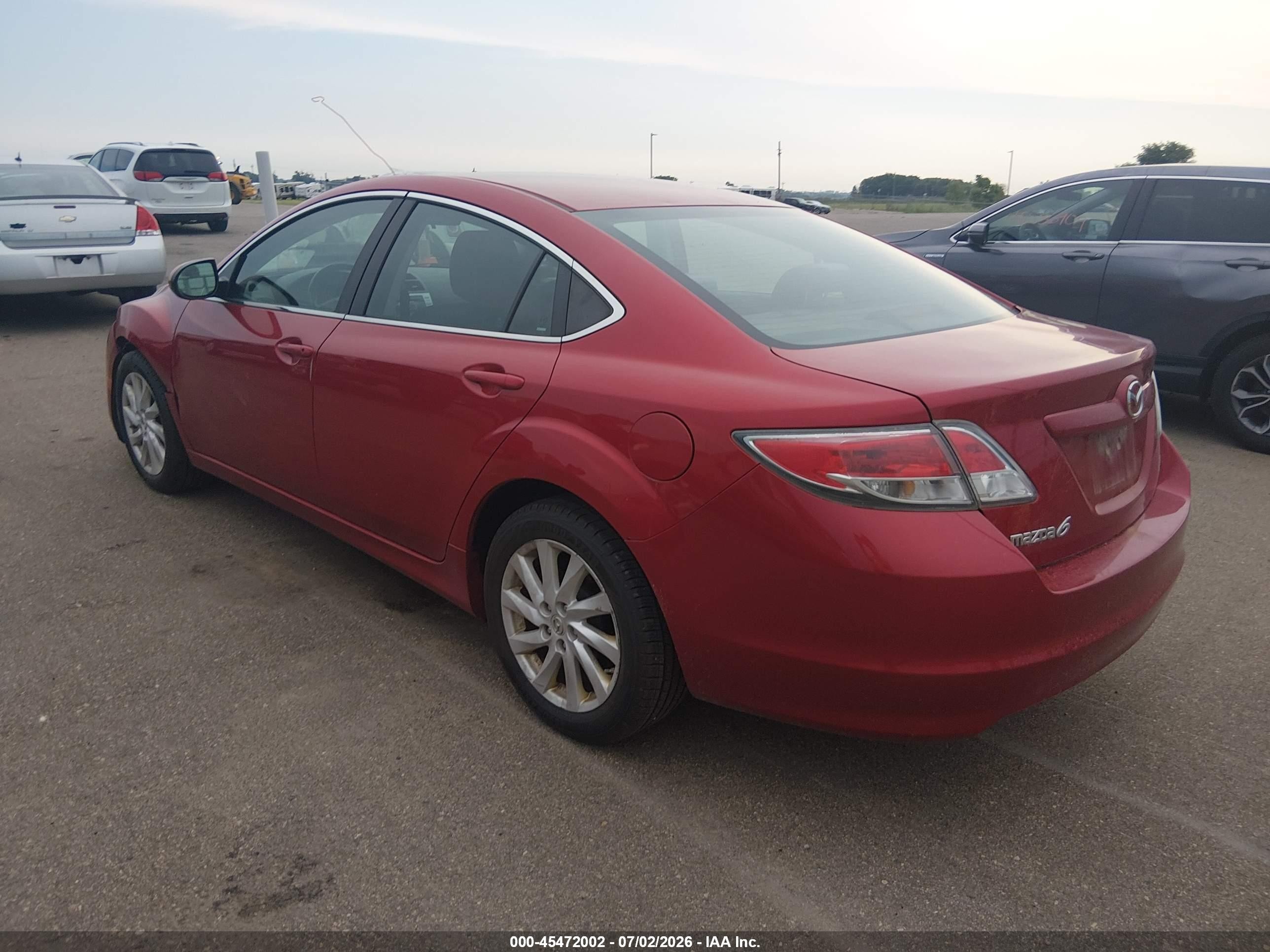 2013 Mazda Mazda6 I Touring Red vin: 1YVHZ8DH3D5M07370