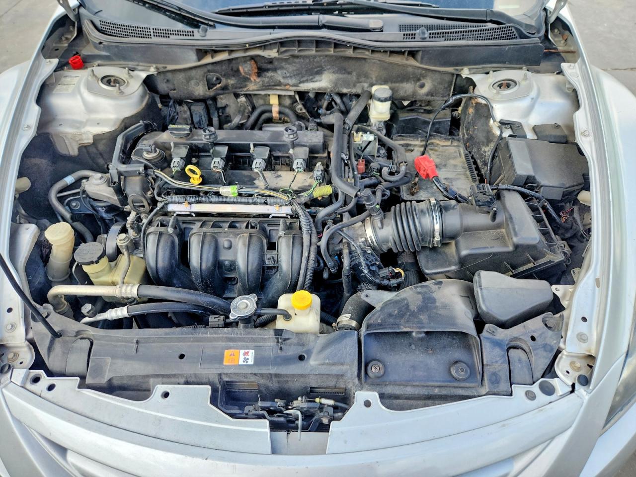2012 Mazda 6 I Серебряный vin: 1YVHZ8DH4C5M28596