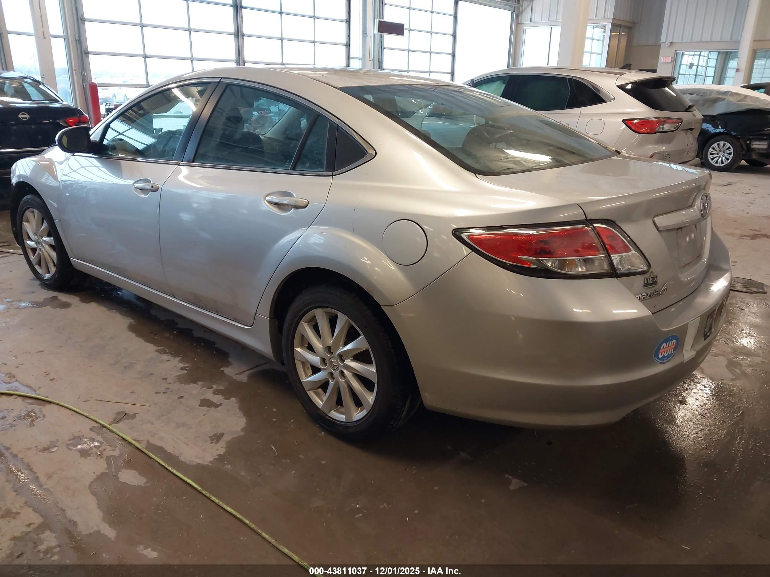 2012 Mazda Mazda6 I Touring Серый vin: 1YVHZ8DH5C5M24993