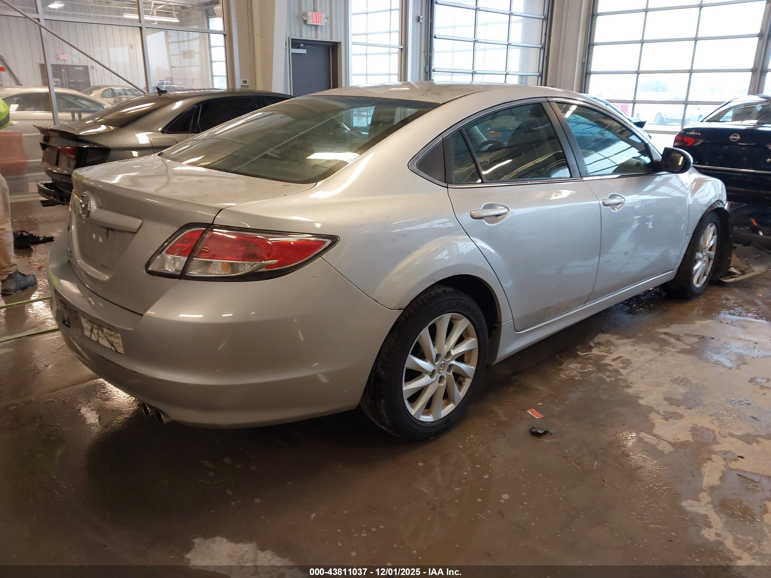 2012 Mazda Mazda6 I Touring Серый vin: 1YVHZ8DH5C5M24993
