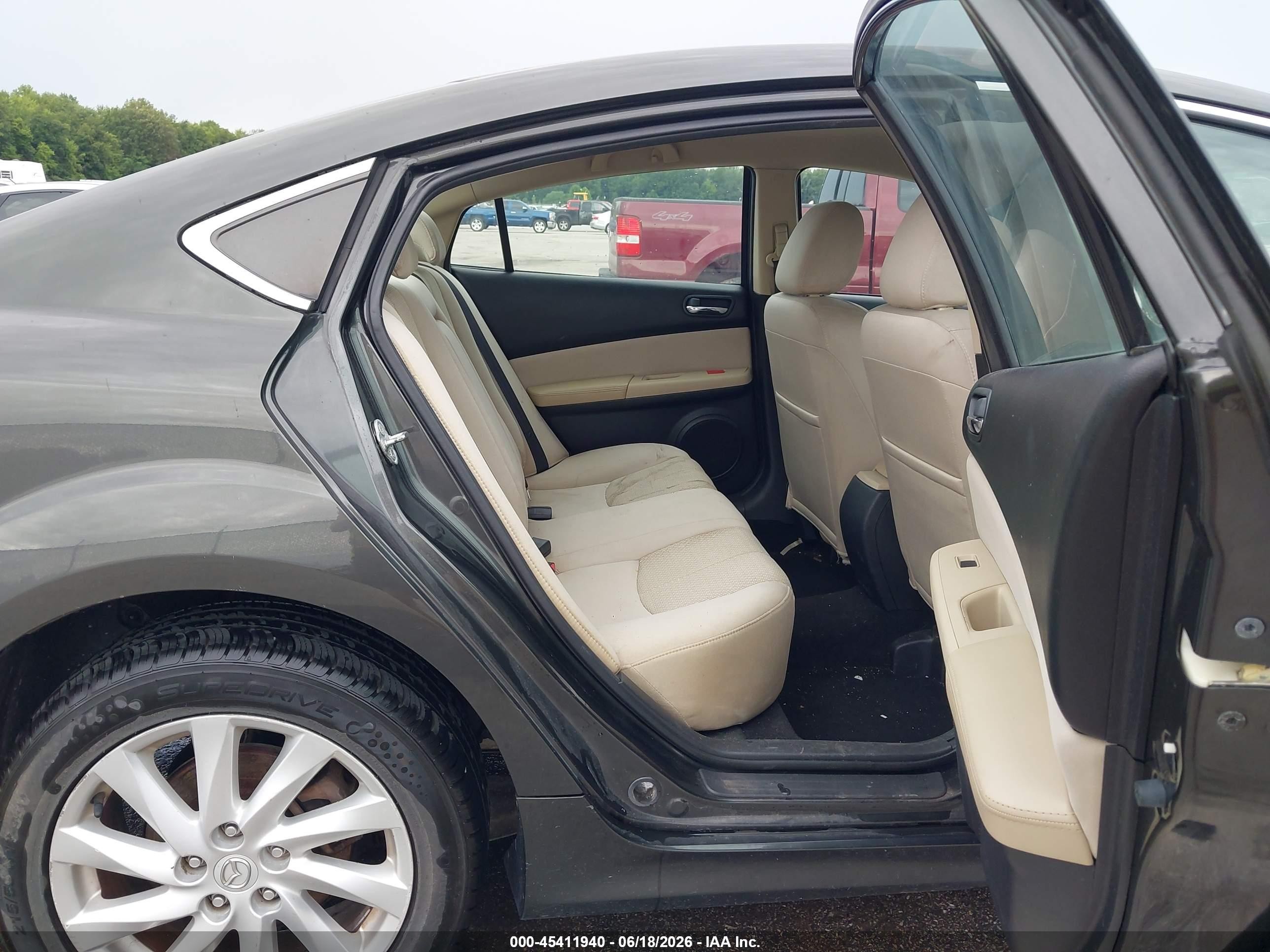 2012 Mazda Mazda6 I Touring Gray vin: 1YVHZ8DH5C5M43527