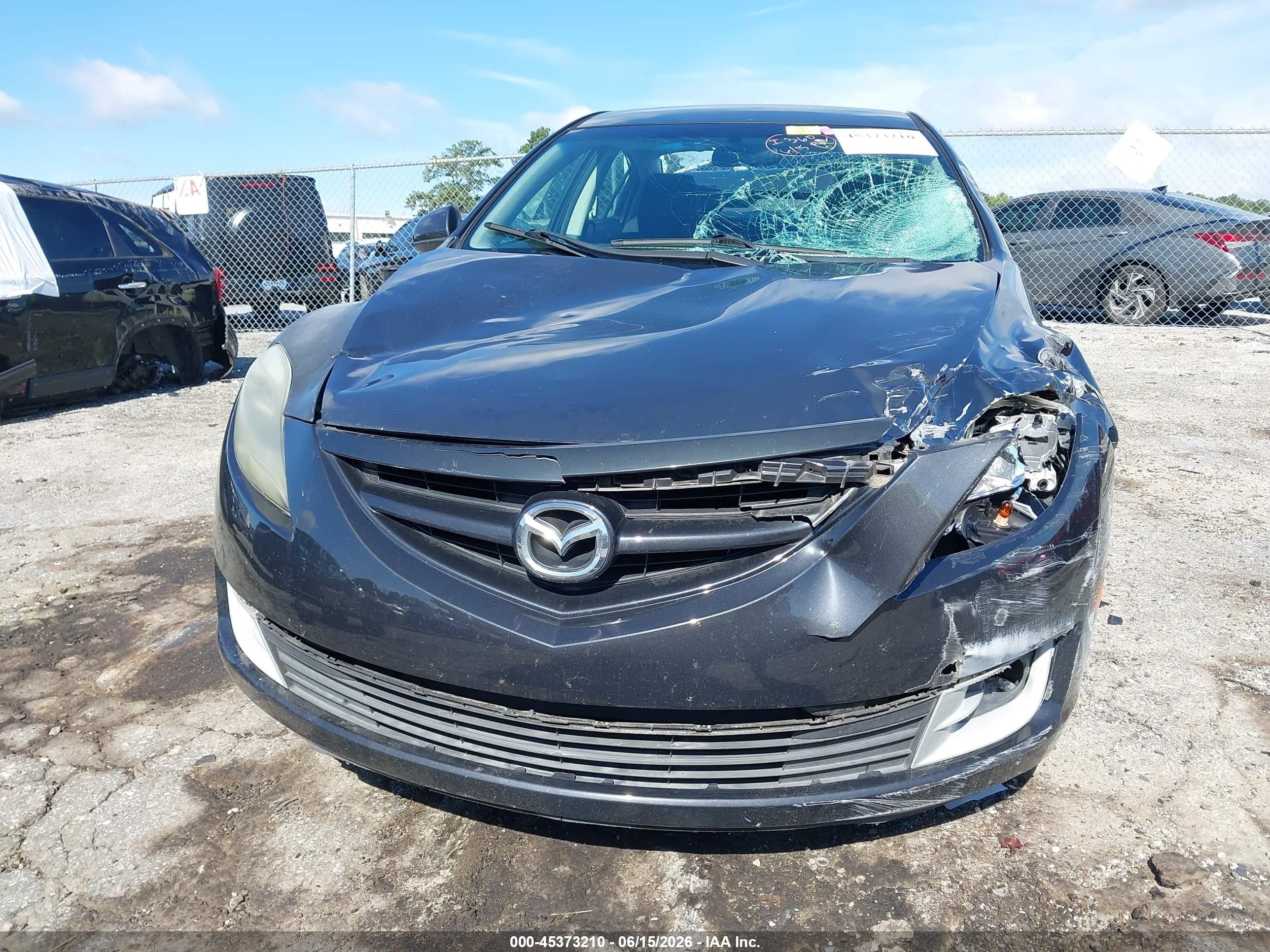 2012 Mazda Mazda6 I Touring Gray vin: 1YVHZ8DH6C5M16062