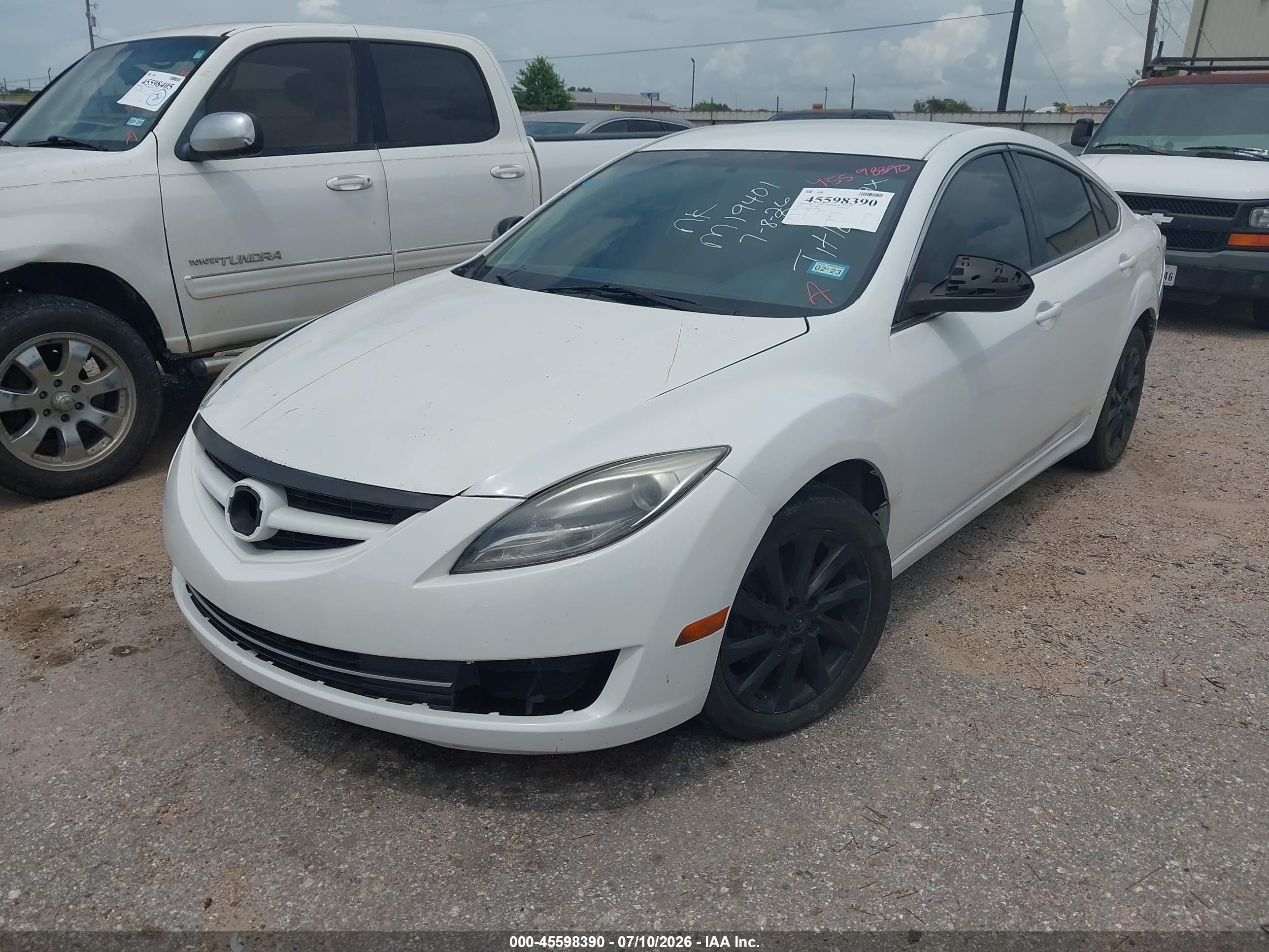 2012 Mazda Mazda6 I Touring White vin: 1YVHZ8DH6C5M19401