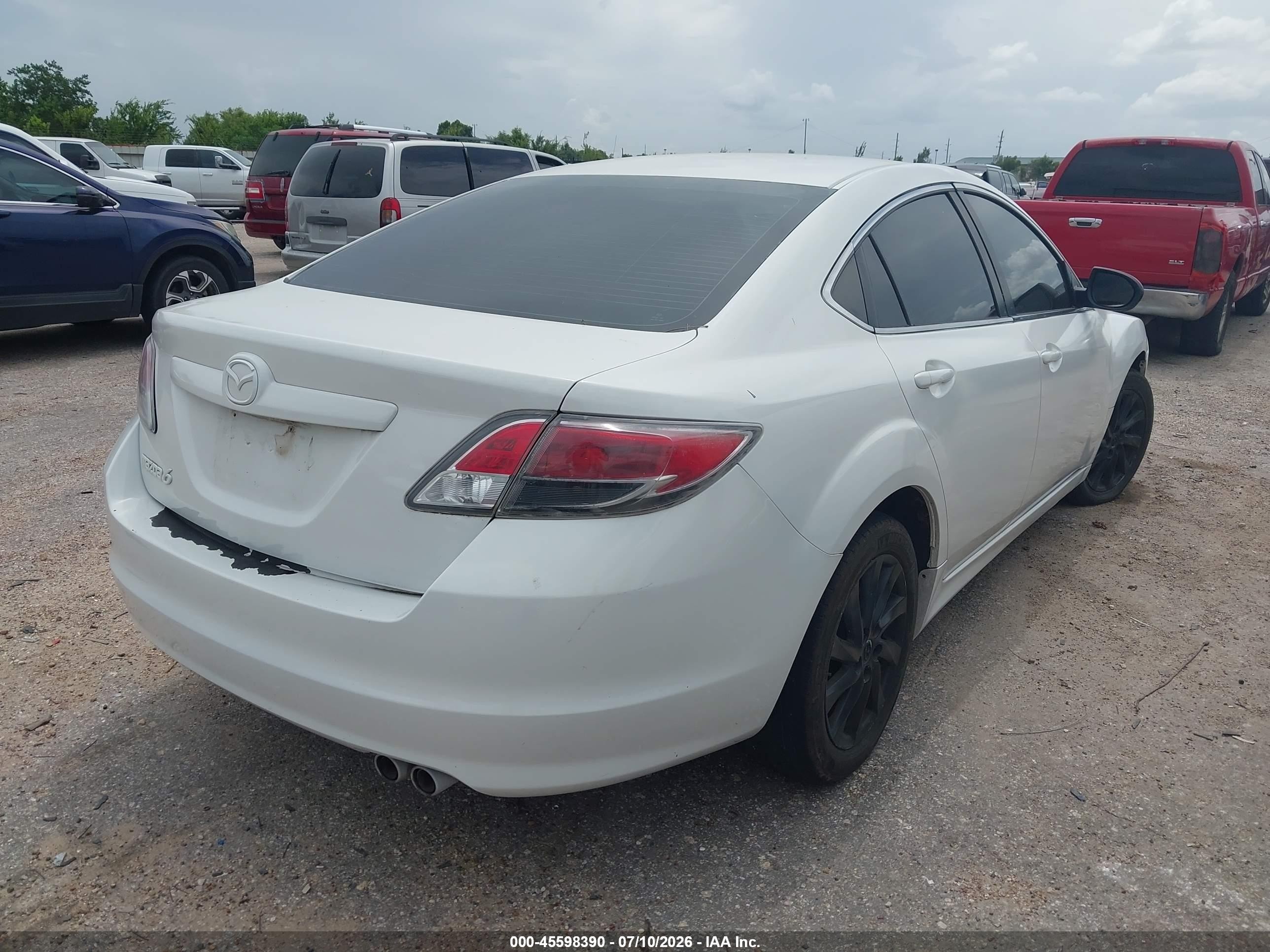 2012 Mazda Mazda6 I Touring White vin: 1YVHZ8DH6C5M19401