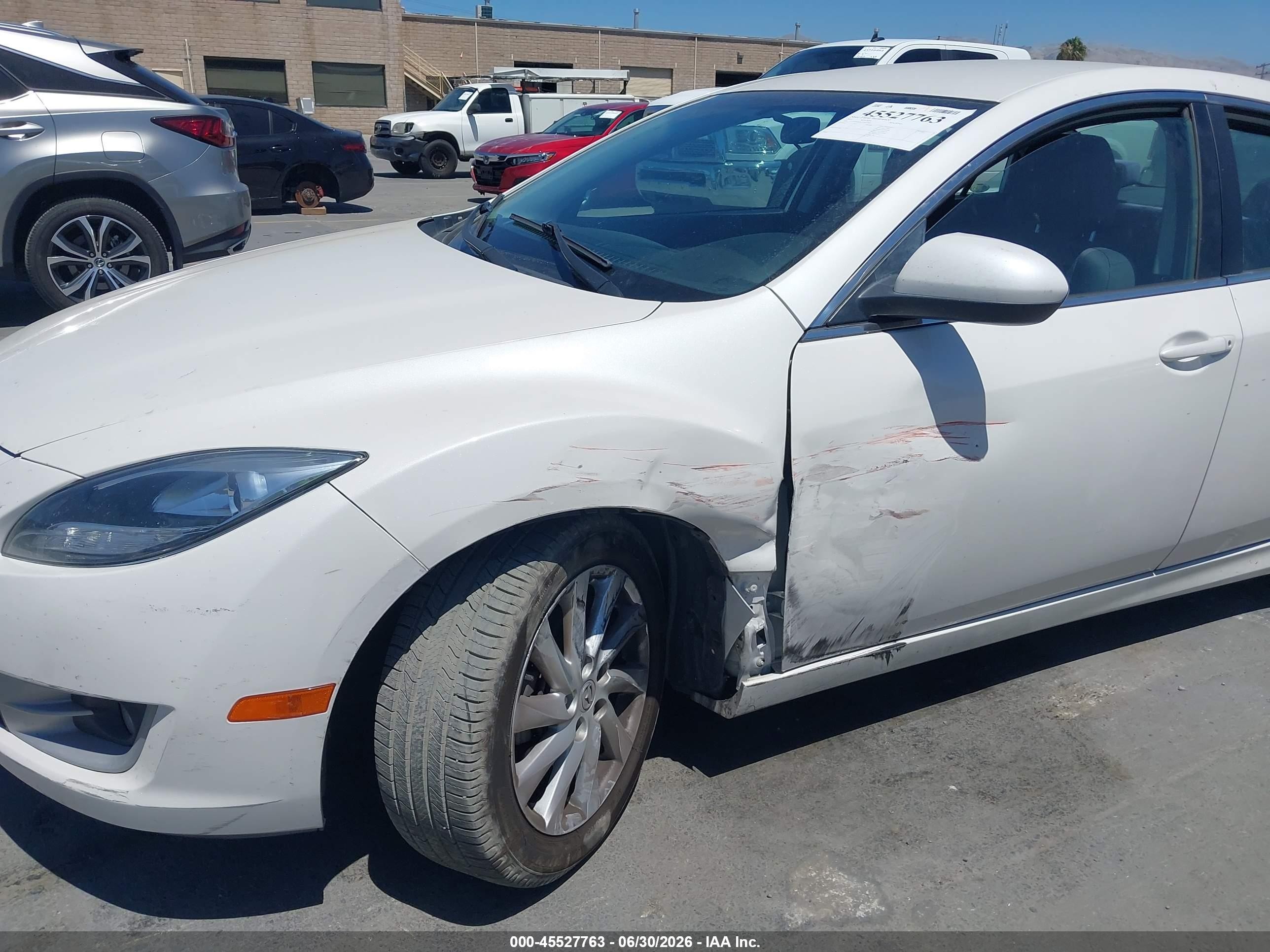2012 Mazda Mazda6 I Touring White vin: 1YVHZ8DH6C5M35307