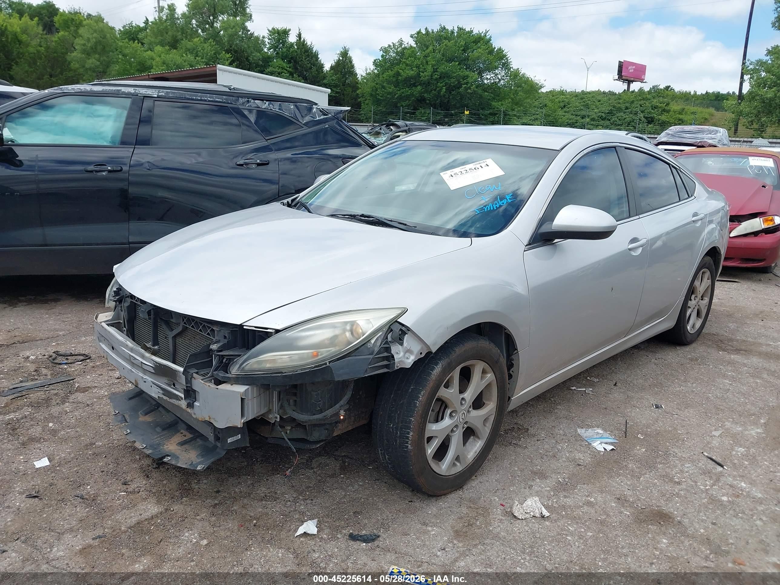 2012 Mazda Mazda6   Silver vin: 1YVHZ8DH8C5M34160