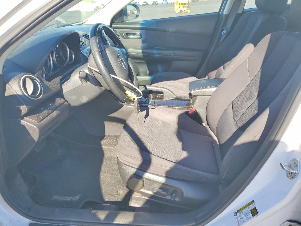 2012 Mazda 6 I White vin: 1YVHZ8DH8C5M37818