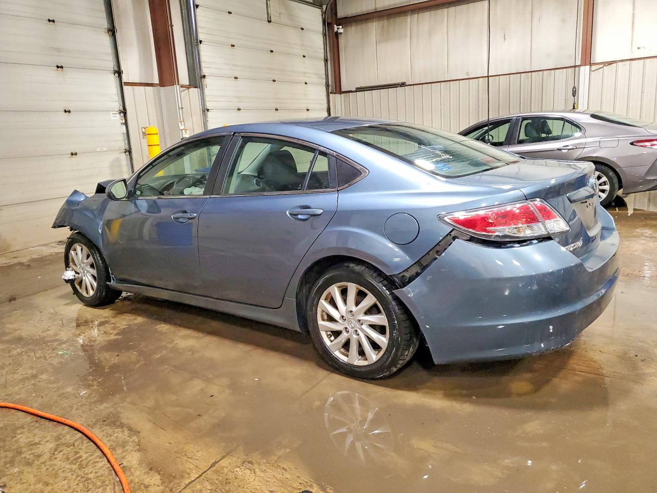 2013 Mazda 6 Touring Blue vin: 1YVHZ8DH8D5M02388