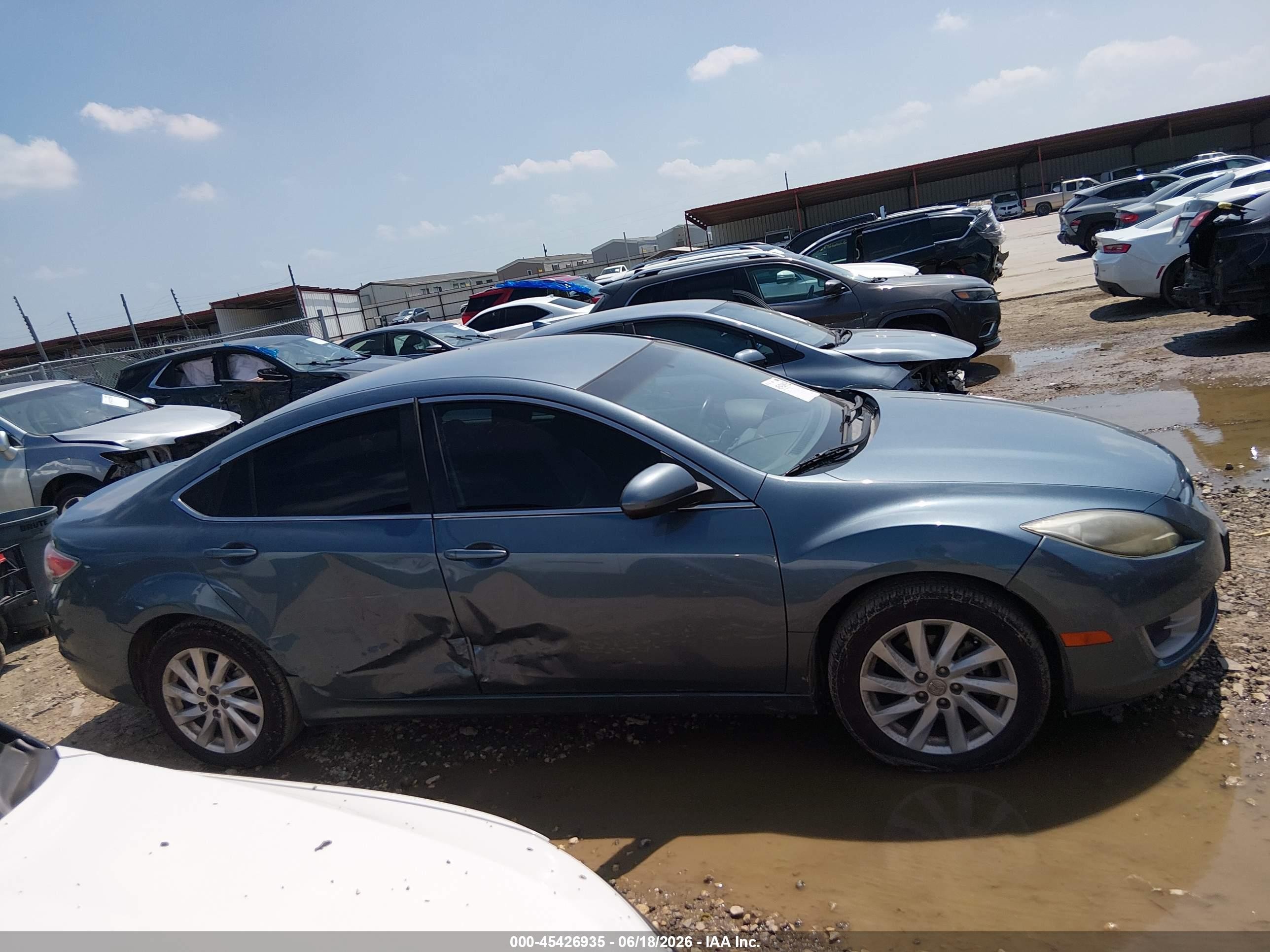 2013 Mazda Mazda6 I Touring Blue vin: 1YVHZ8DH9D5M07065