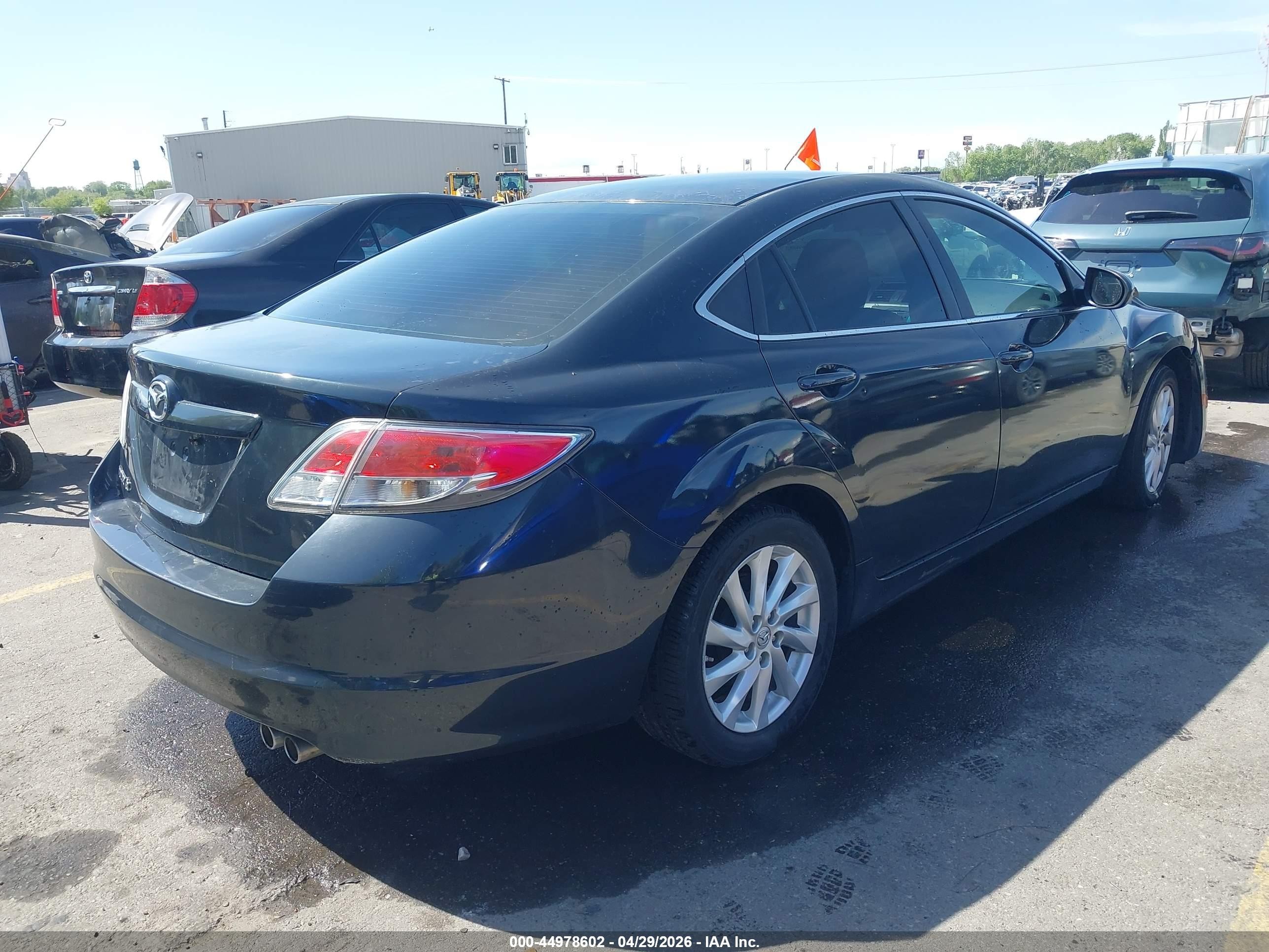 2012 Mazda Mazda6 I Touring Gray vin: 1YVHZ8DHXC5M37058