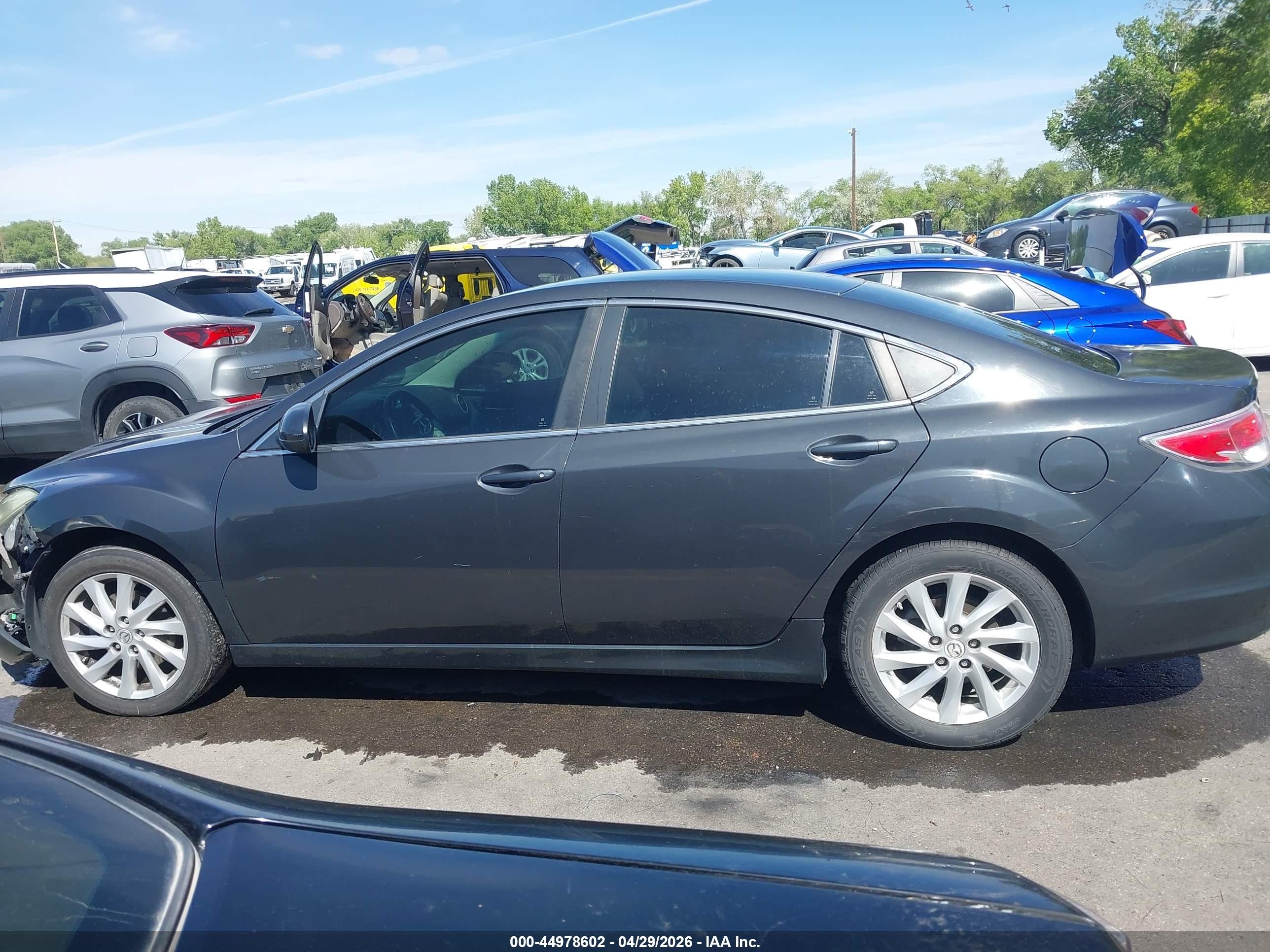 2012 Mazda Mazda6 I Touring Gray vin: 1YVHZ8DHXC5M37058