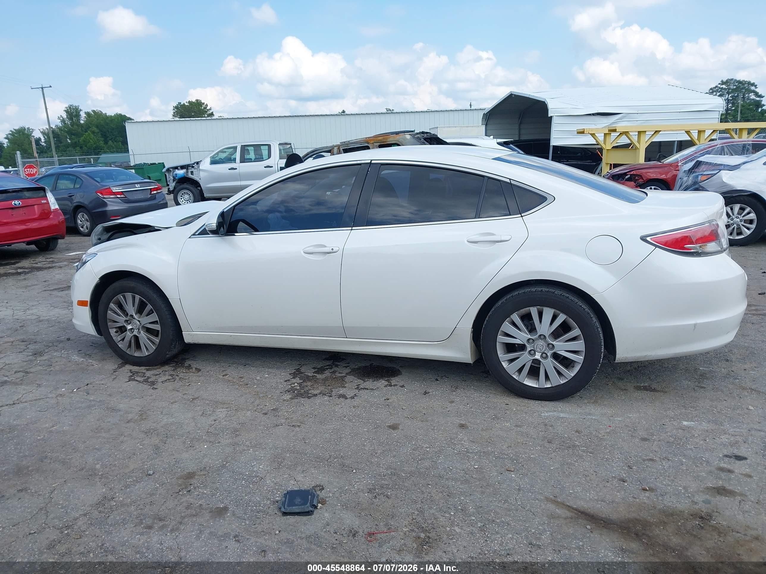 2013 Mazda Mazda6 I Touring Plus White vin: 1YVHZ8EH1D5M09164