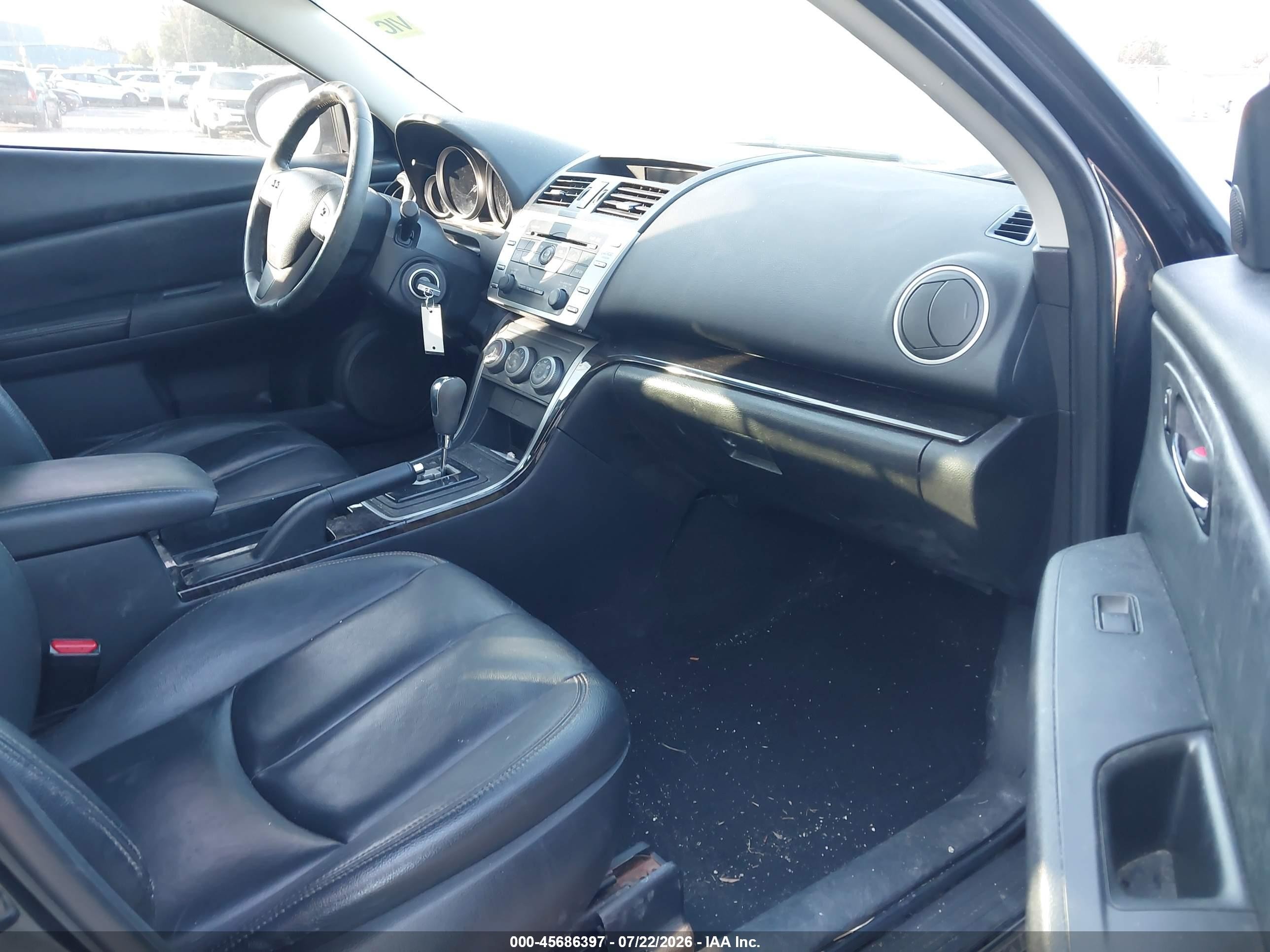 2013 Mazda Mazda6 I Touring Plus Blue vin: 1YVHZ8EH6D5M08267