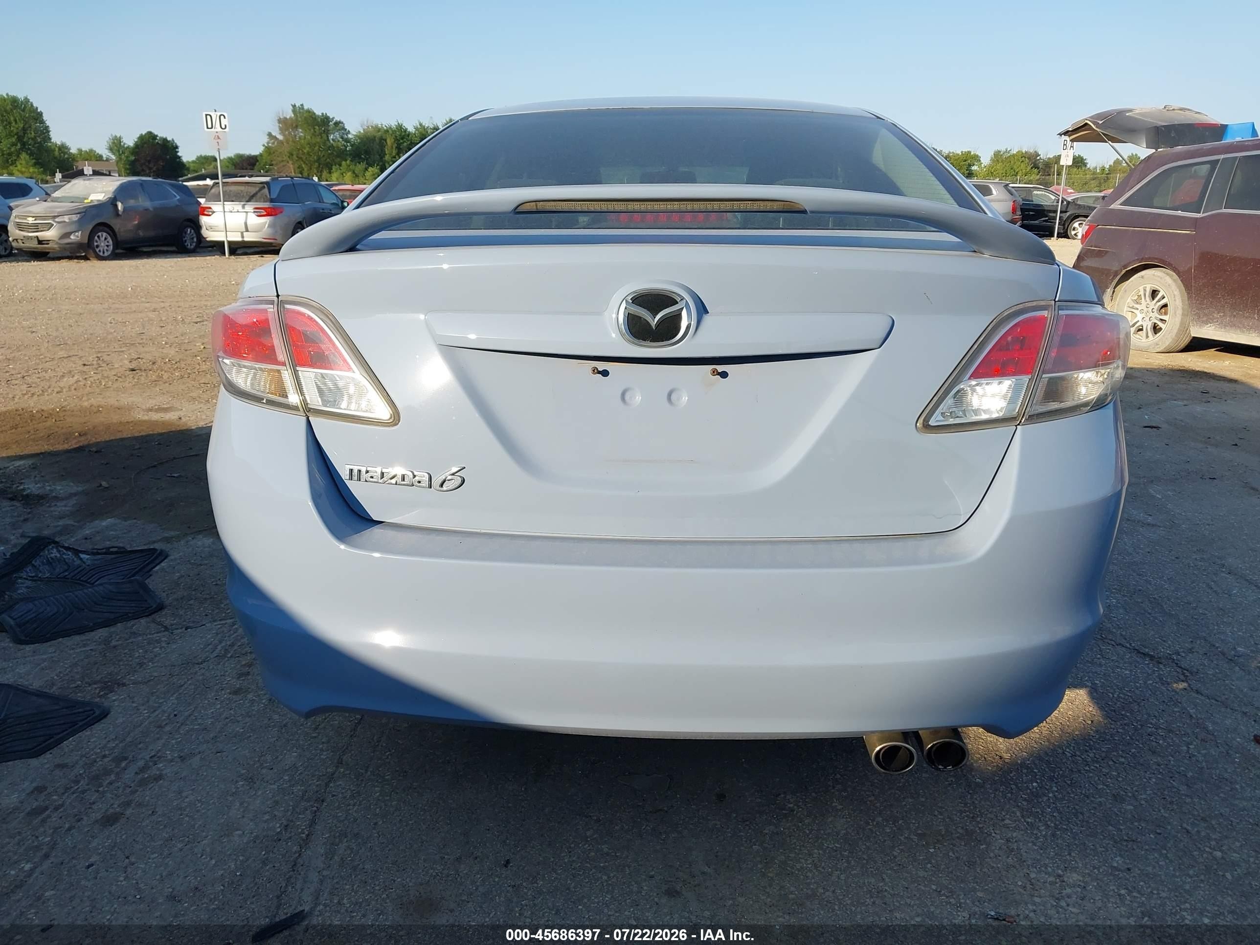 2013 Mazda Mazda6 I Touring Plus Blue vin: 1YVHZ8EH6D5M08267