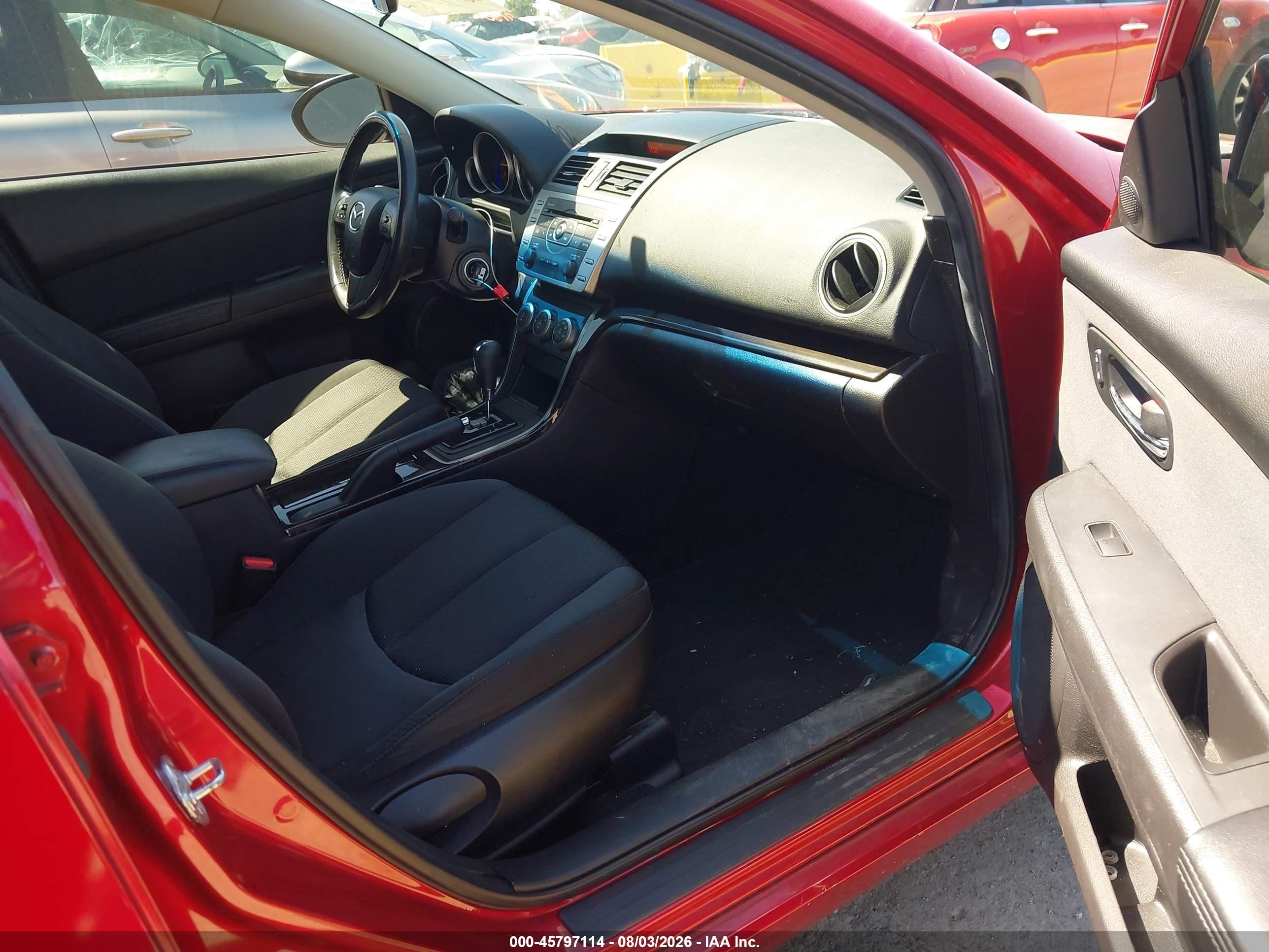 2013 Mazda Mazda6 I Touring Plus Red vin: 1YVHZ8EH8D5M03202
