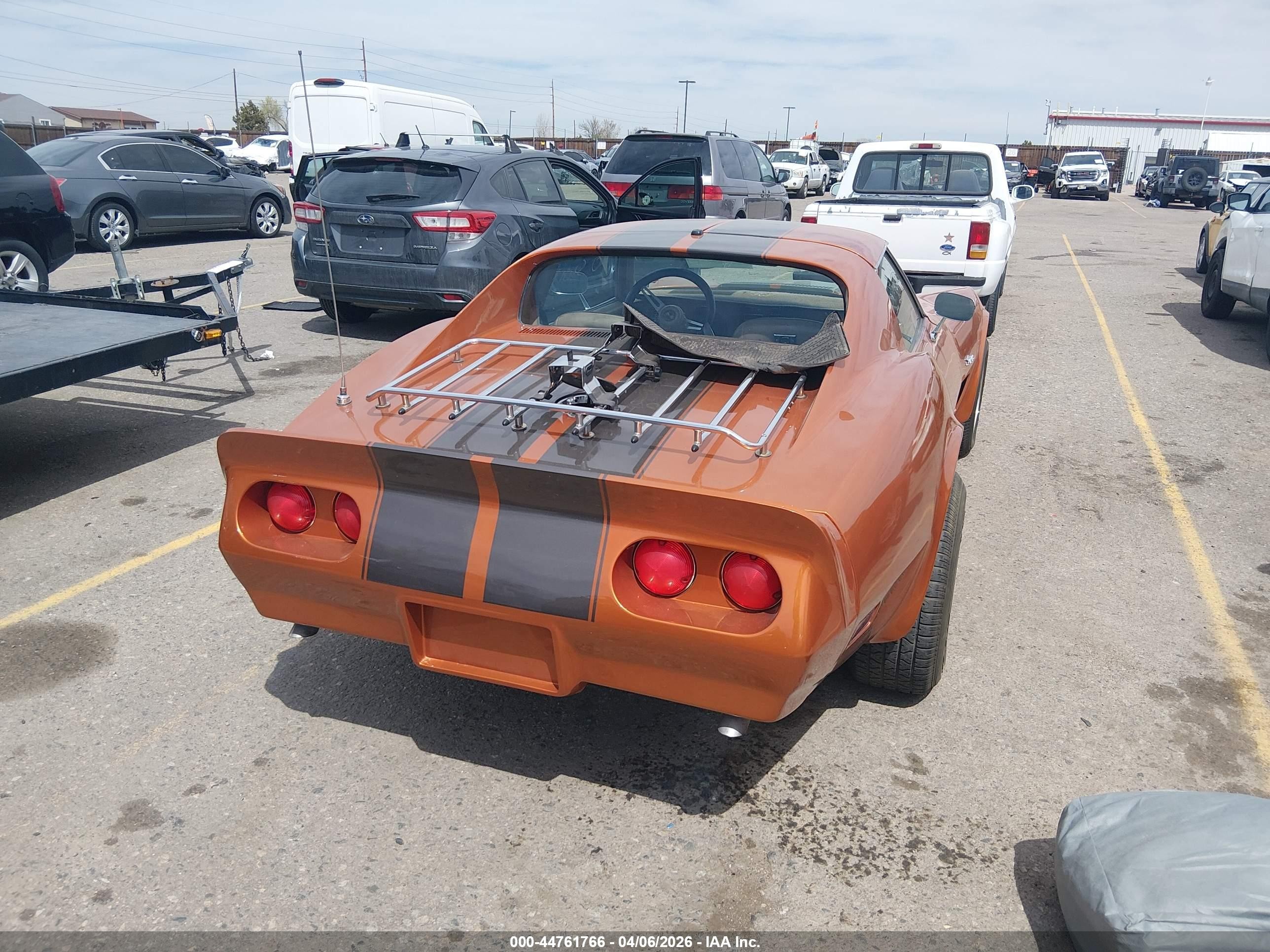 1974 Chevy Corvette (convertible)   Оранжевый vin: 1Z37J4S421358    