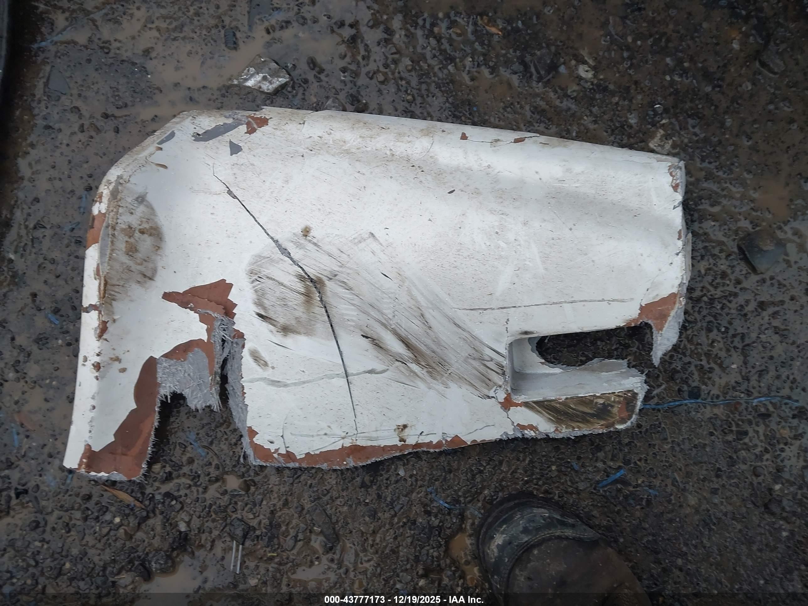 1975 Chevrolet Corvette   Белый vin: 1Z37J4S422825    